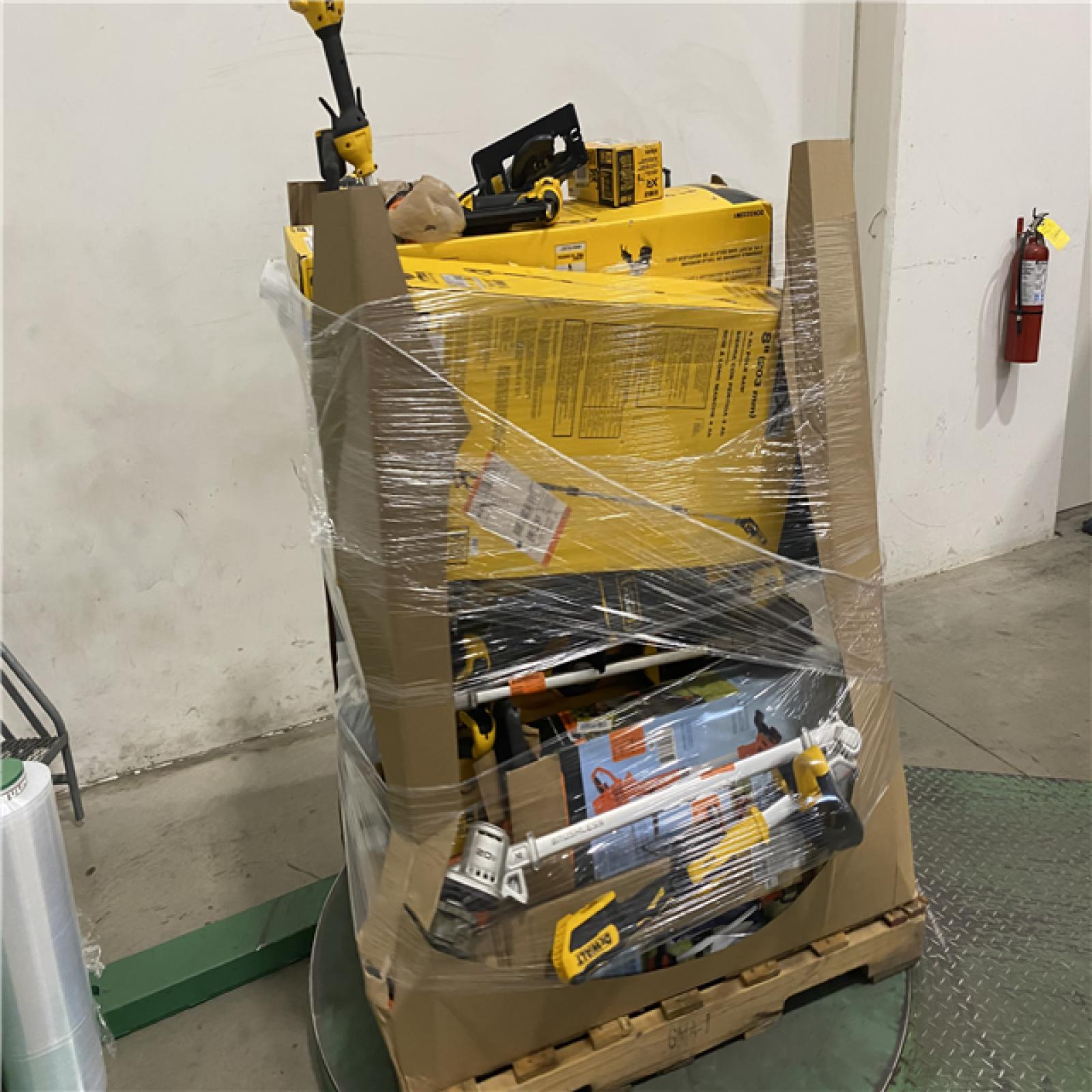 Dallas Location - As-Is DEWALT Tool Pallet