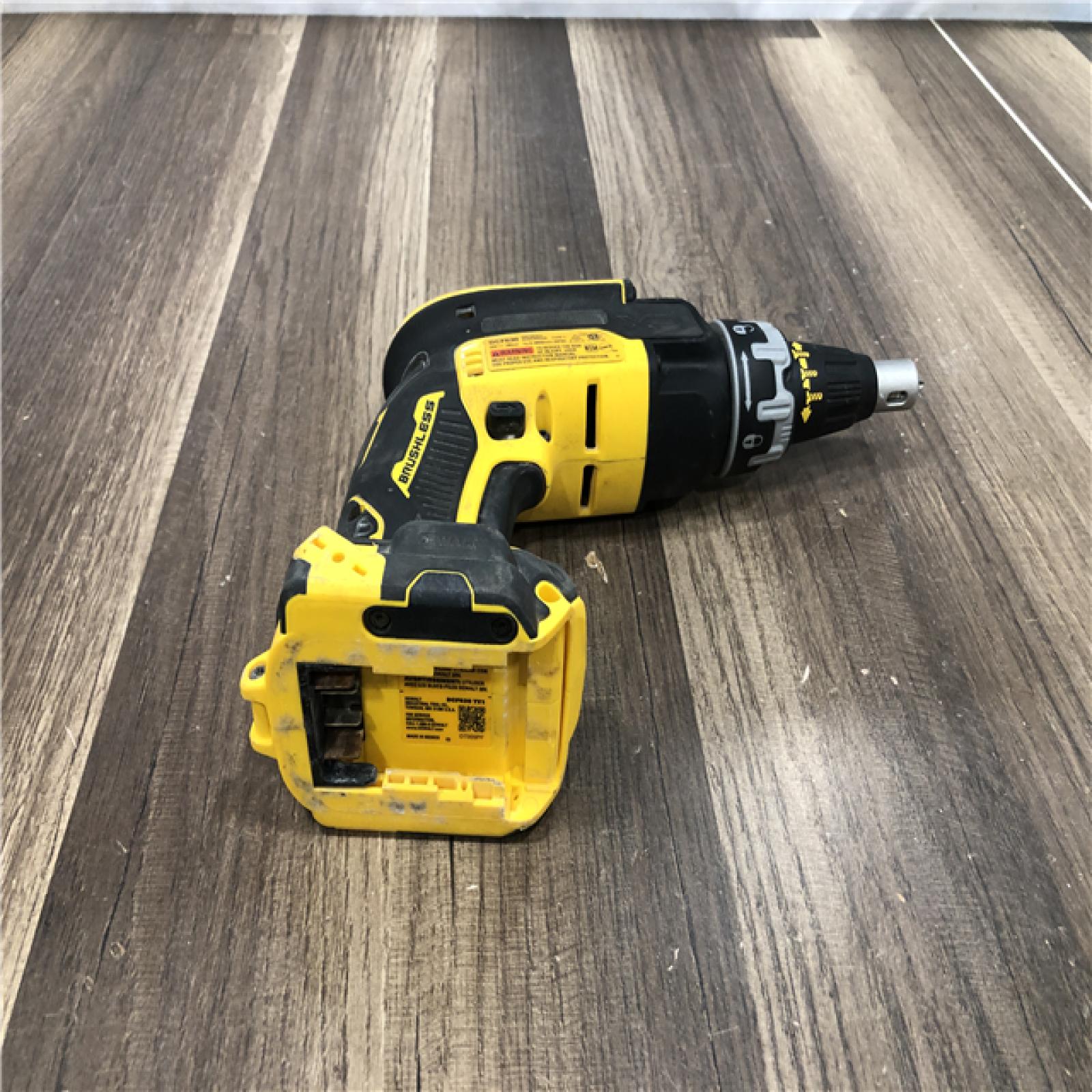AS-IS DEWALT XR 20V MAX Lithium-Ion Cordless Brushless Screw Gun (Tool Only)