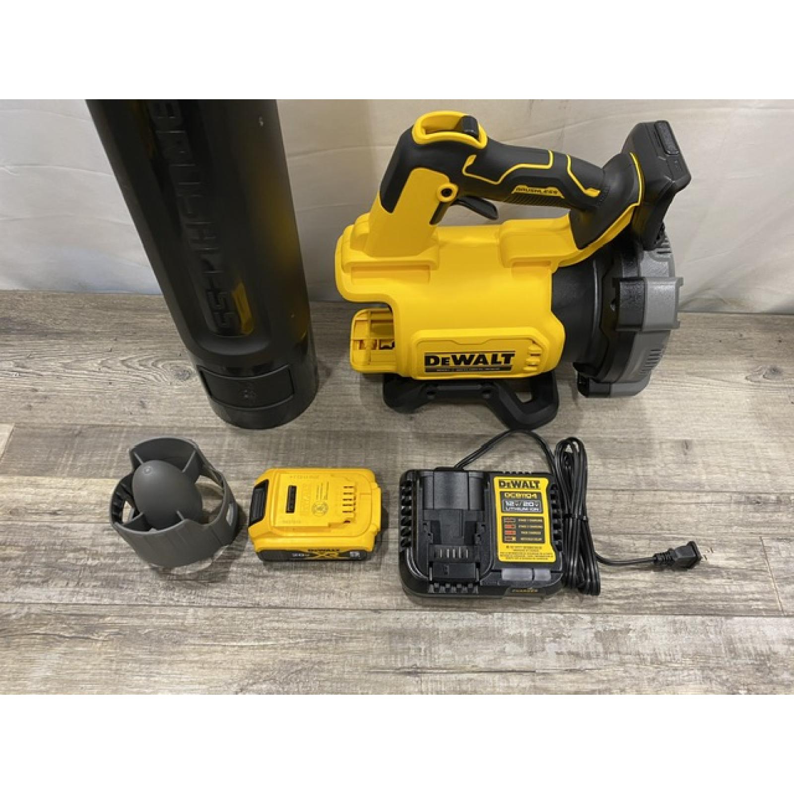 AS-IS DEWALT 20V MAX* XR Brushless Cordless Handheld Blower Kit