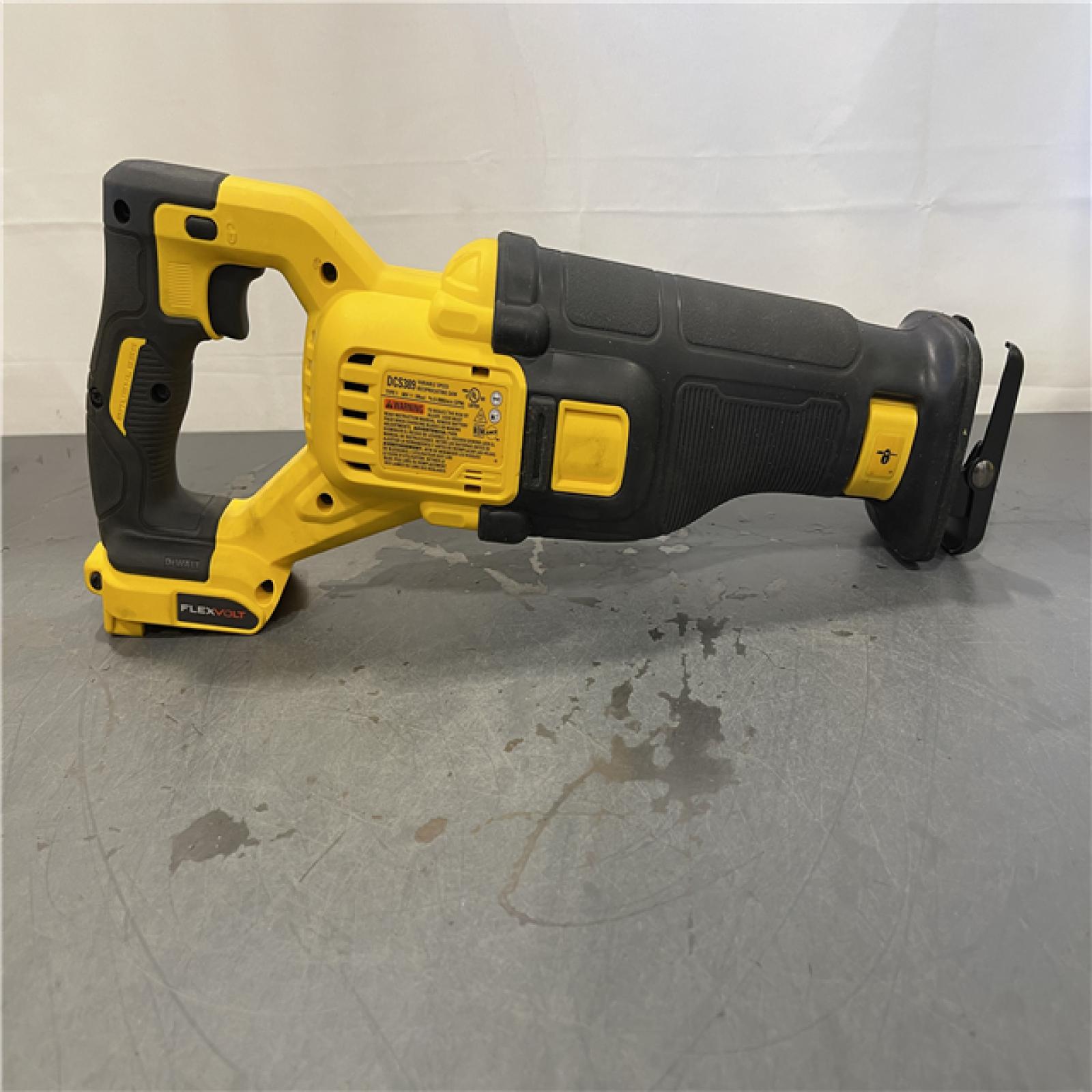 AS-IS - DeWalt FLEXVOLT 60V MAX Cordless Brushless Reciprocating Saw