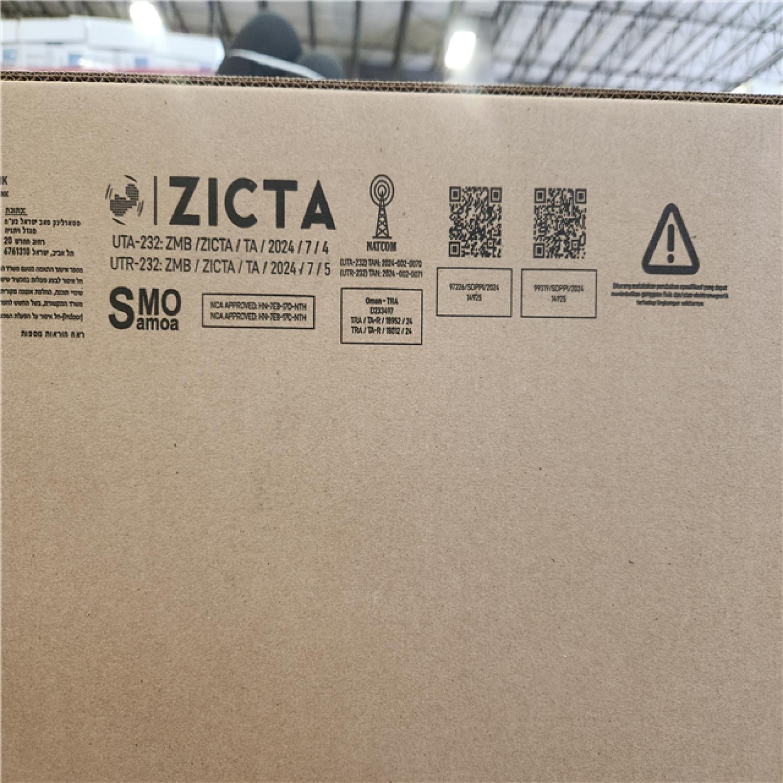 Phoenix NEW STARLINK Standard 4 X : High-Speed  Low-Latency Internet Kit (Latest Model) (SEALED)