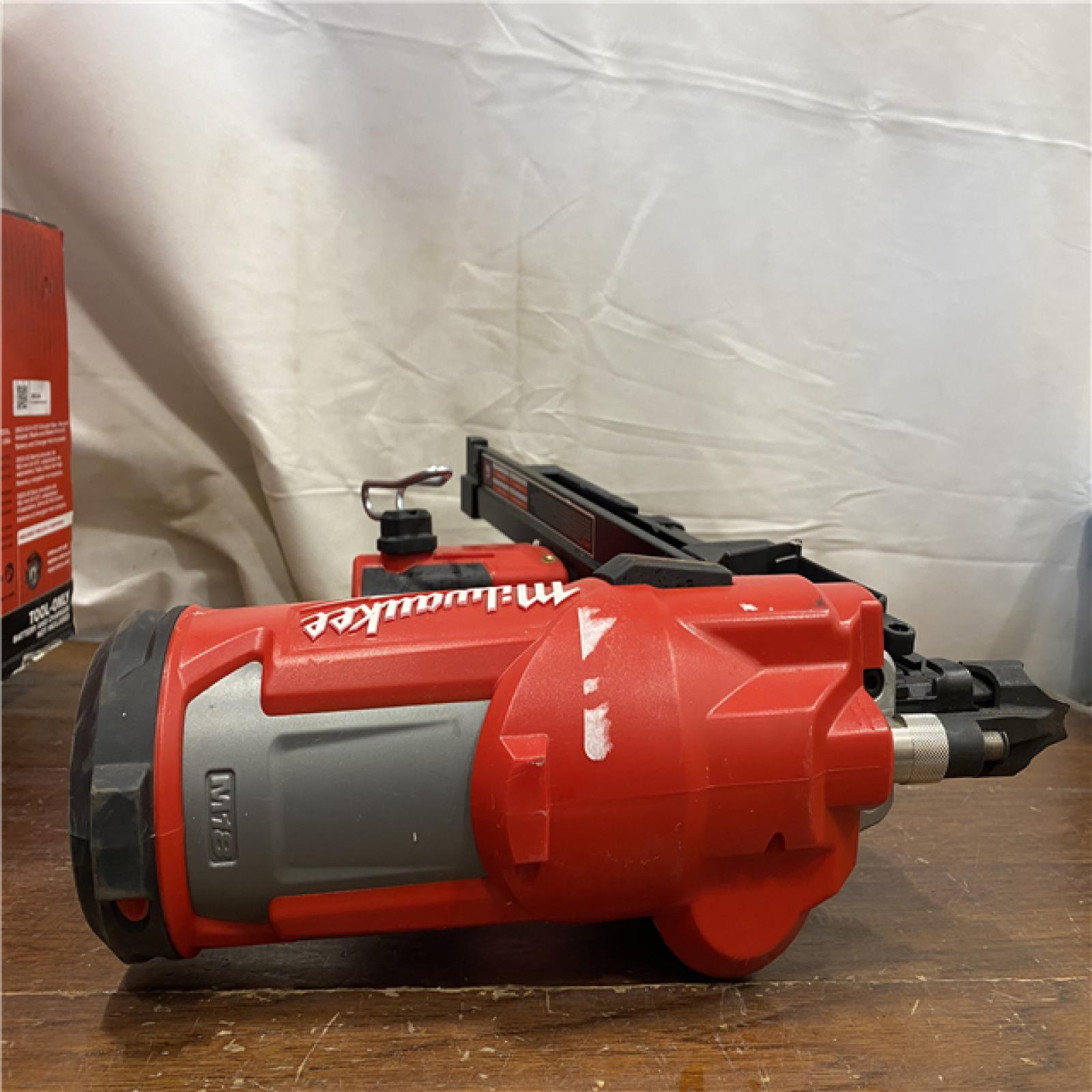 AS-IS Milwaukee 2744-20 M18 FUEL 3-1/2 in. 18-Volt 21-Degree Lithium-Ion Brushless Cordless Framing Nailer (Tool-Only)