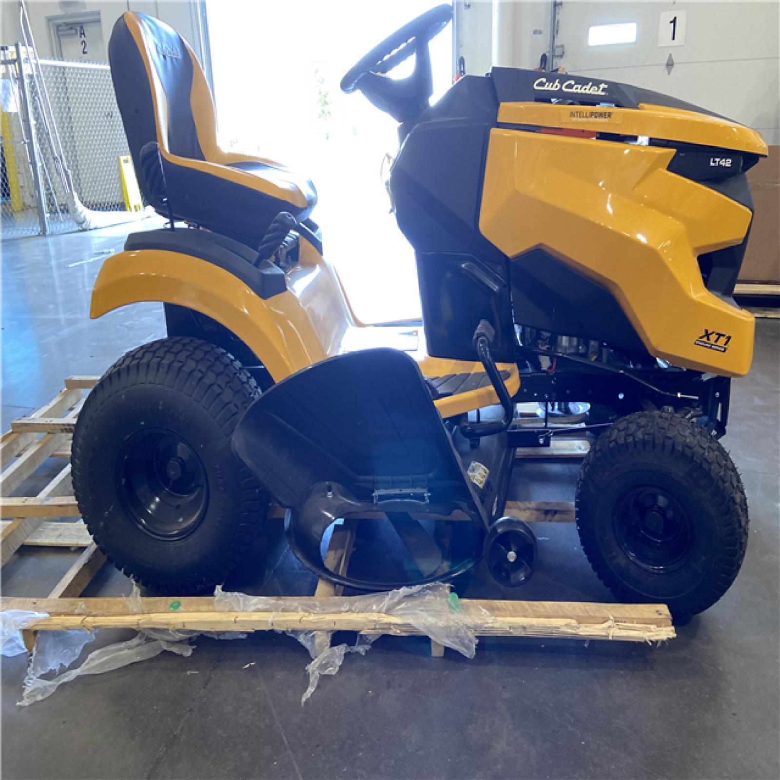 DALLAS LOCATION -AS-IS POWER EQUIPMENT PALLET