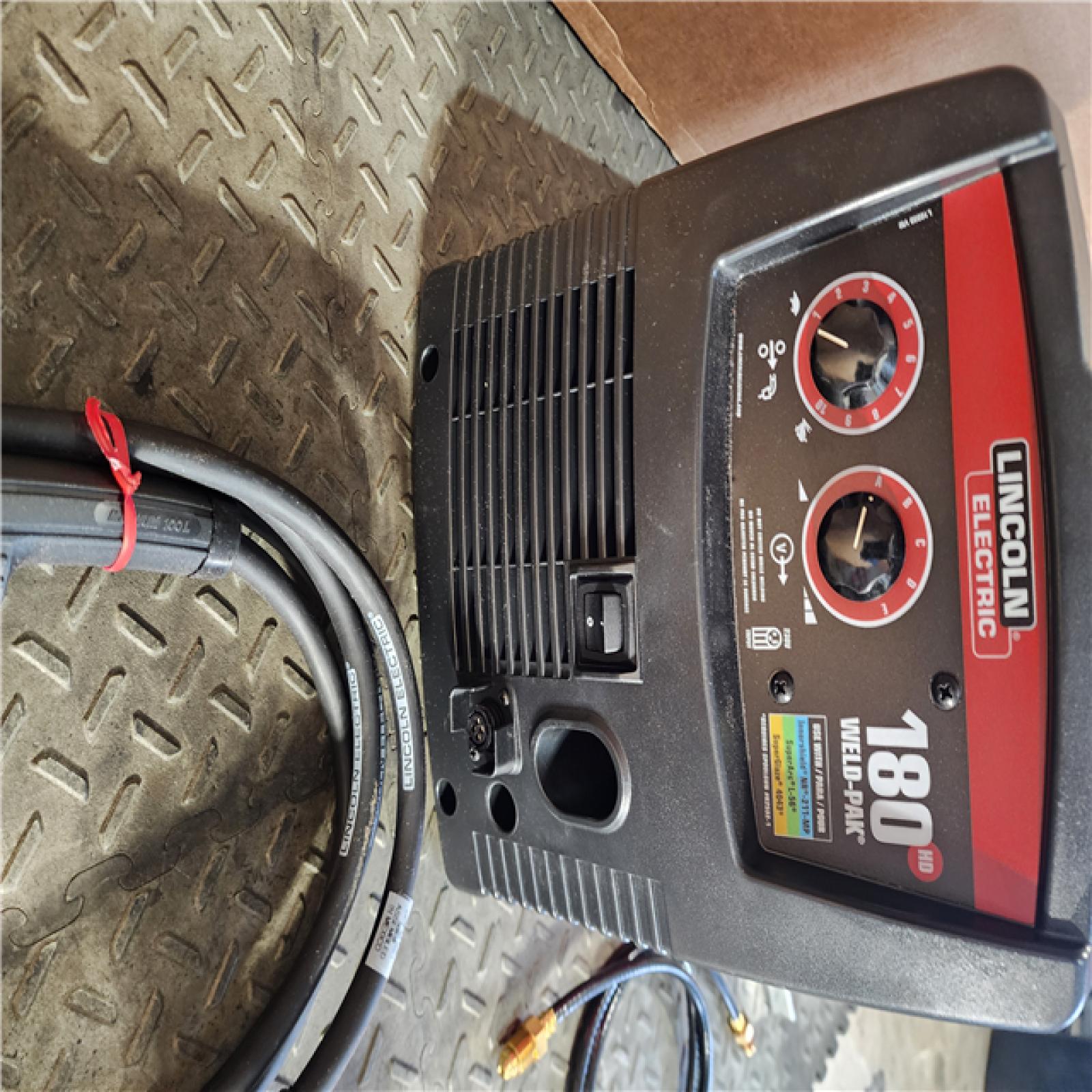 HOUSTON LOCATION - AS-IS (APPEARS LIKE NEW) Lincoln Electric 180 Amp Weld-Pak 180 HD