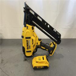 AS-IS - DeWalt 20V MAX XR Lithium-Ion Cordless 2-1/2 in. 15-Gauge Finish Nailer Kit