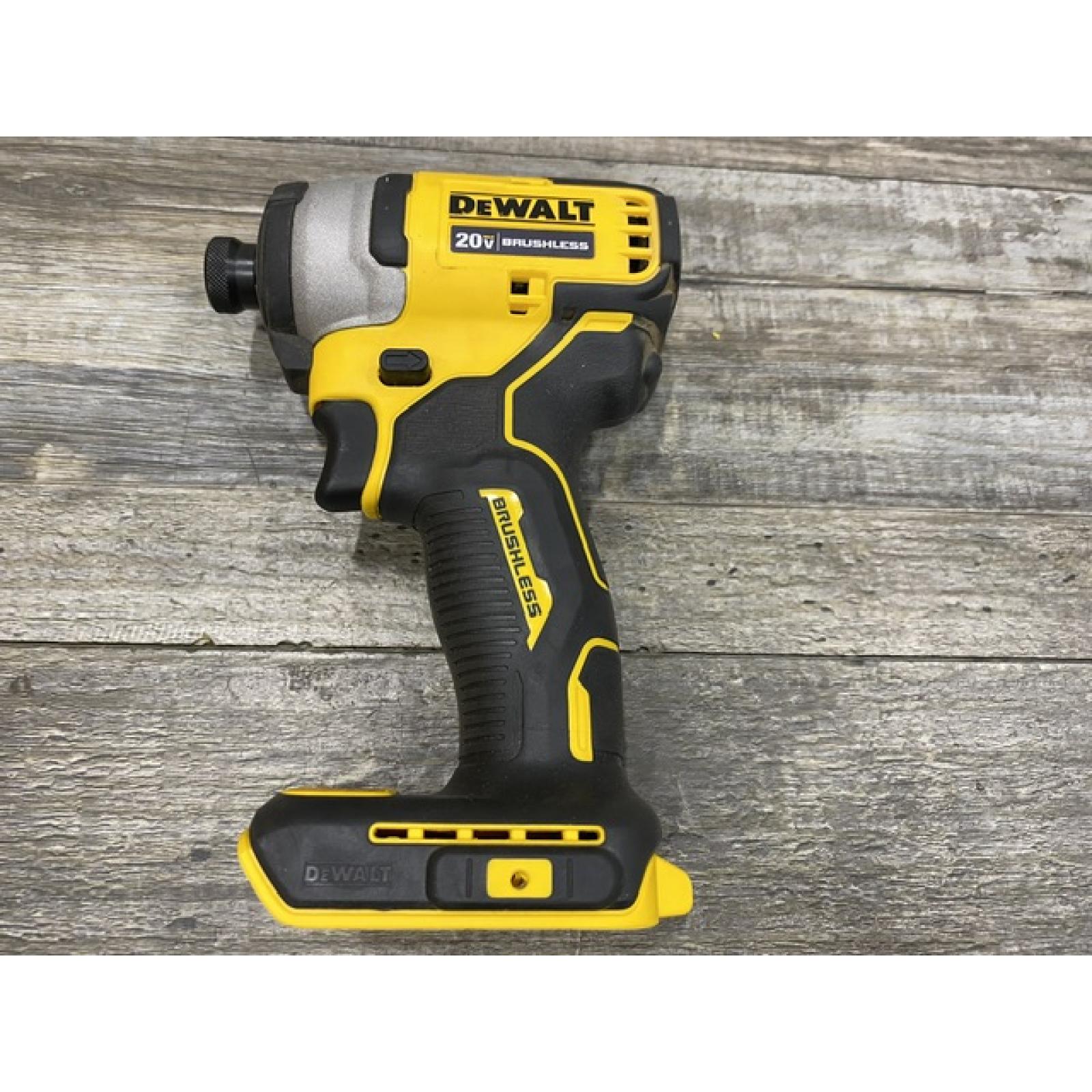AS-IS DEWALT Atomic 20V Max Lithium-Ion Brushless Cordless Compact 1/4 in. Impact Driver Kit