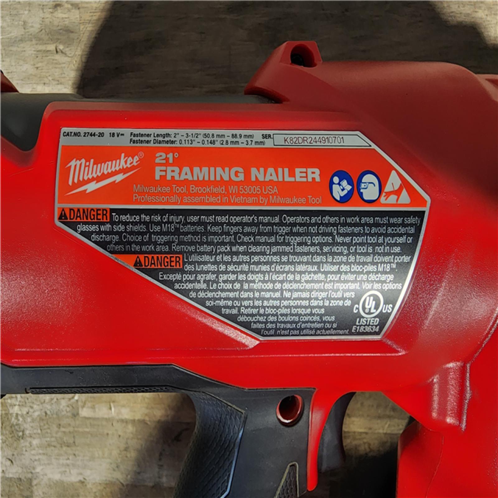HOUSTON LOCATION - AS-IS Milwaukee 2744-20 M18 FUEL 3-1/2 in. 18V 21-Degree Lithium-Ion Brushless Cordless Framing Nailer (Tool-Only)