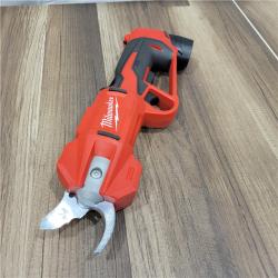 AS-IS Milwaukee 2534-21 M12 Lithium-Ion Brushless Cordless Pruning Shears Kit 2.0 Ah