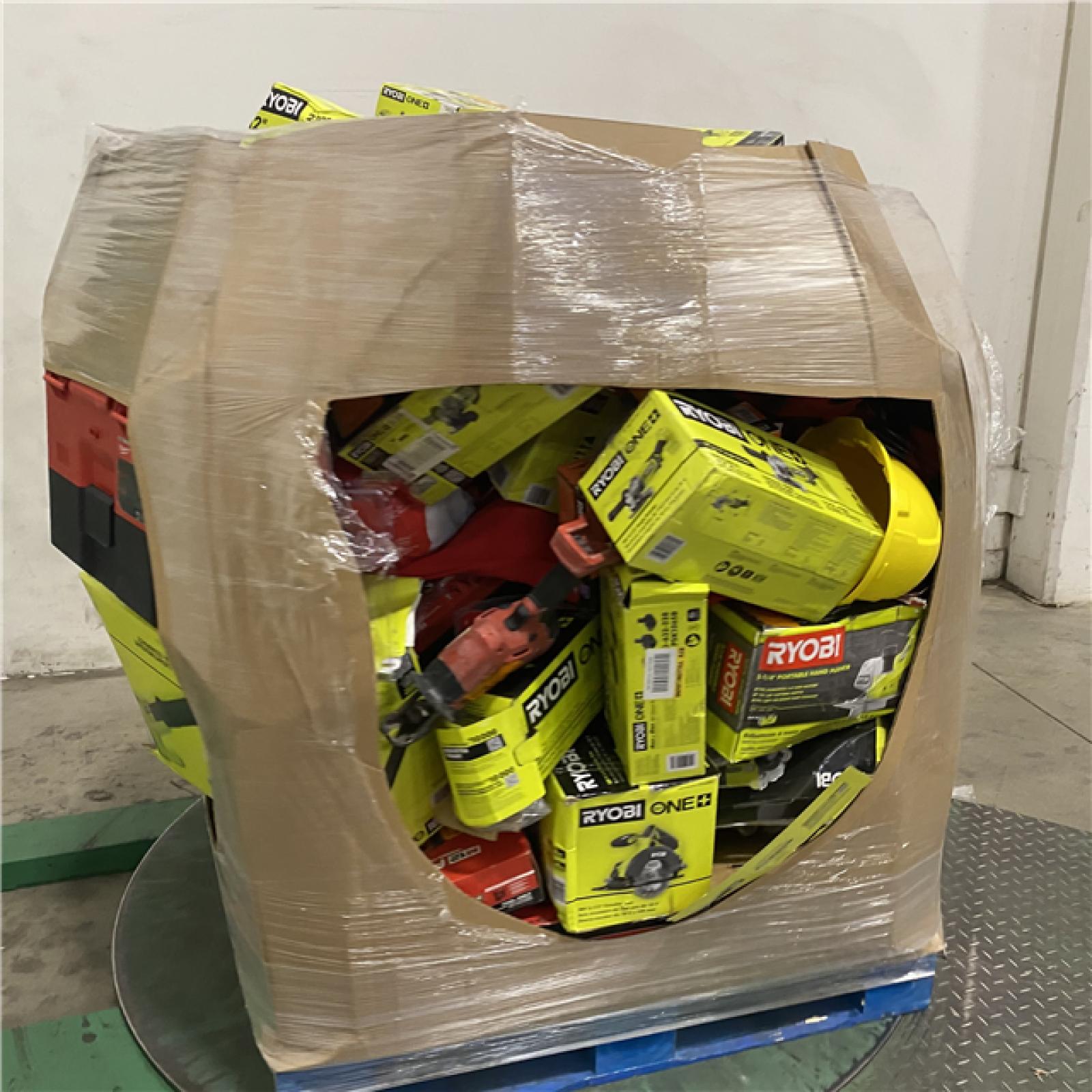 DALLAS LOCATION- AS-IS TOOLS PALLET