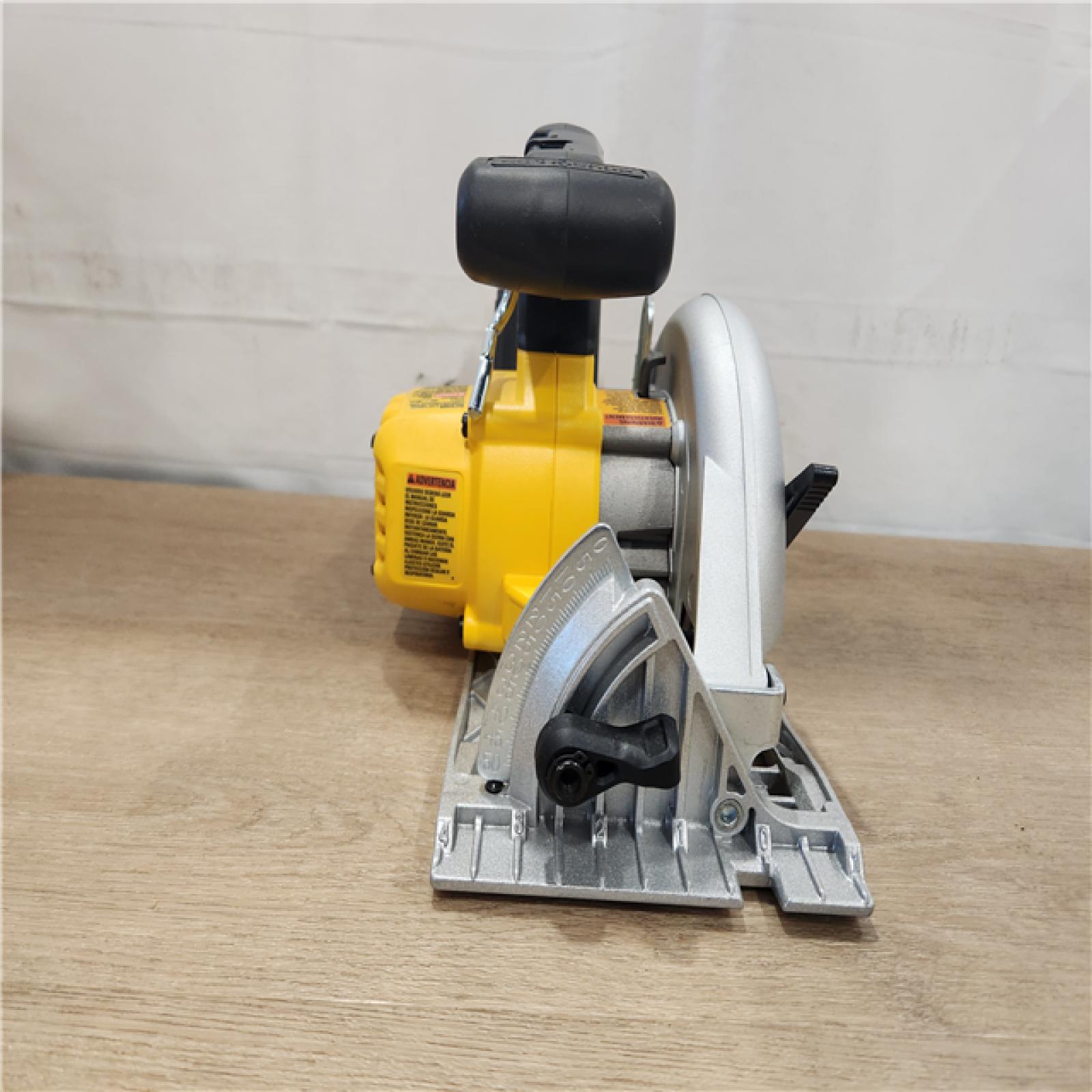 AS-IS- DeWALT  20V Max Brushless 6.5   Cordless Circular Saw