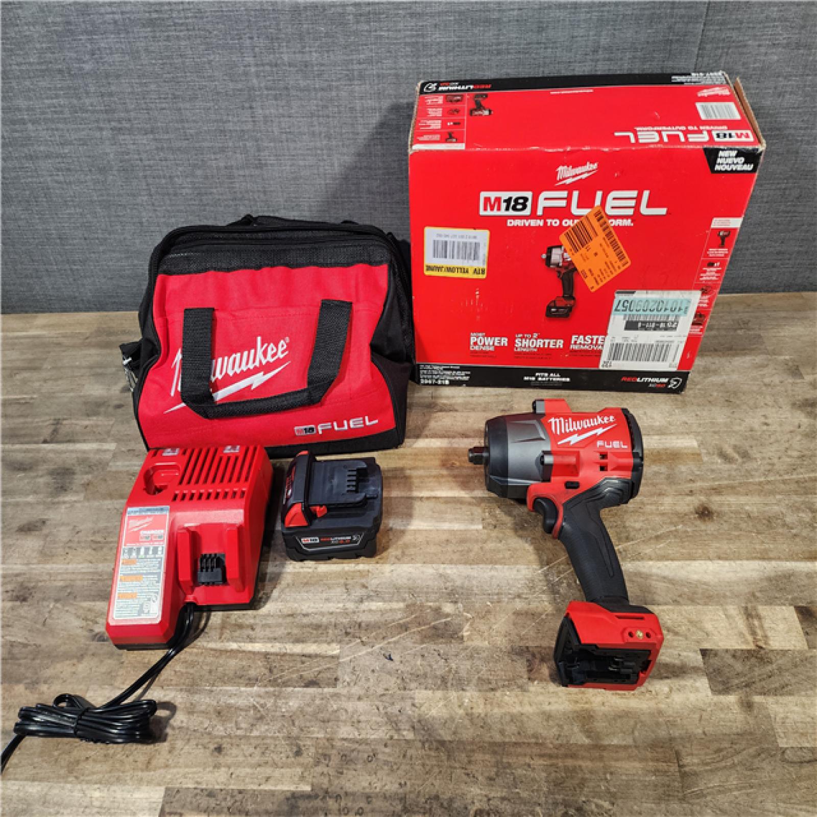 HOUSTON LOCATION - AS-IS Milwaukee FUEL 18V Lithium-Ion Brushless Cordless 1/2 in. Impact Wrench w/Friction Ring Kit