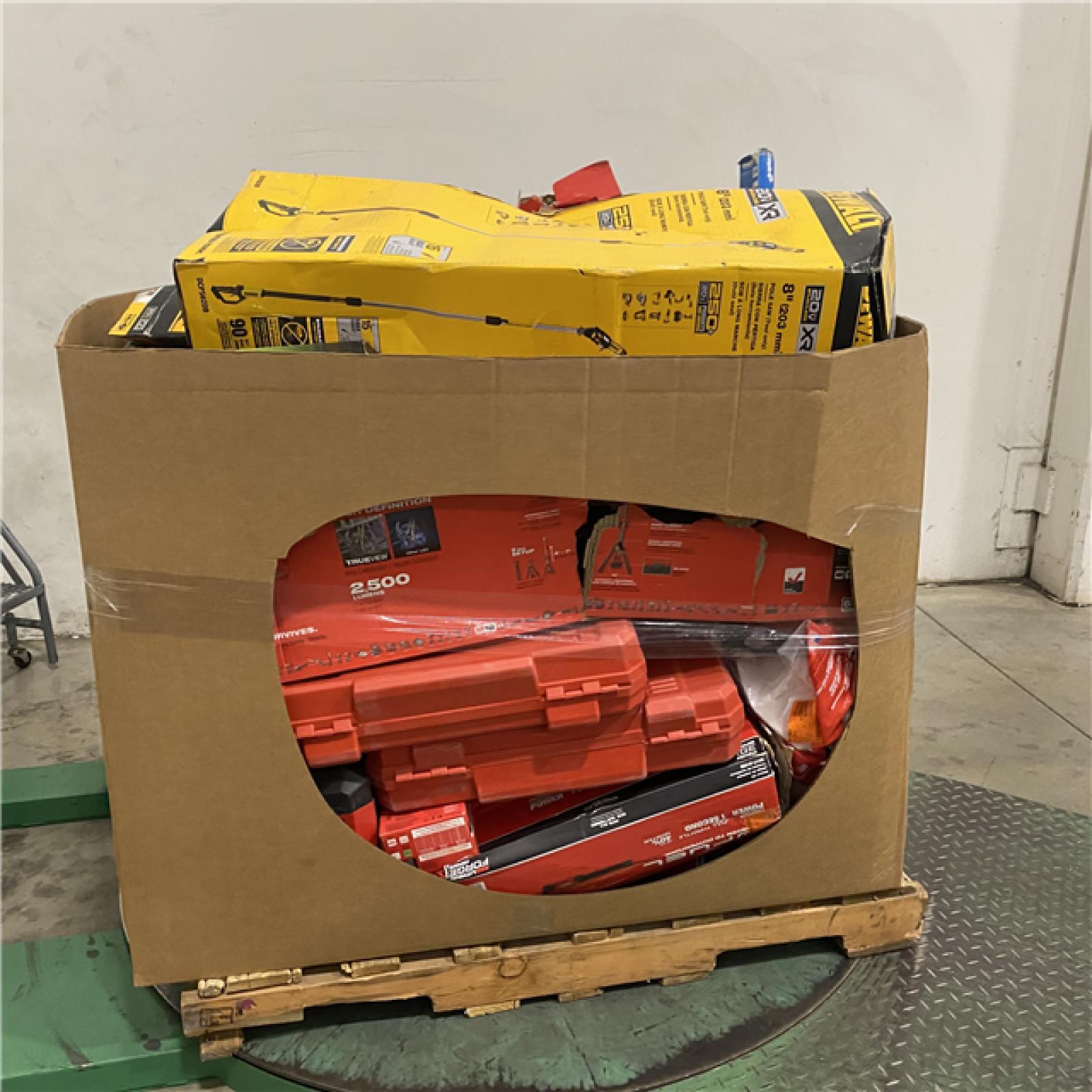 DALLAS LOCATION - AS-IS TOOL PALLET