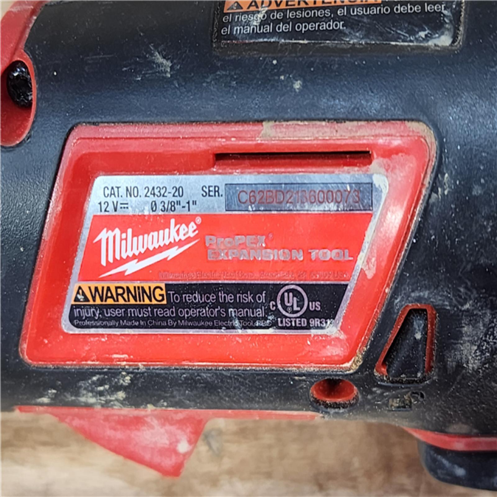 HOUSTON LOCATION - AS-IS M12 12-Volt Lithium-Ion Cordless ProPEX Expansion Tool Kit with (2) 1.5Ah Batteries  (3) Expansion Heads and Hard Case