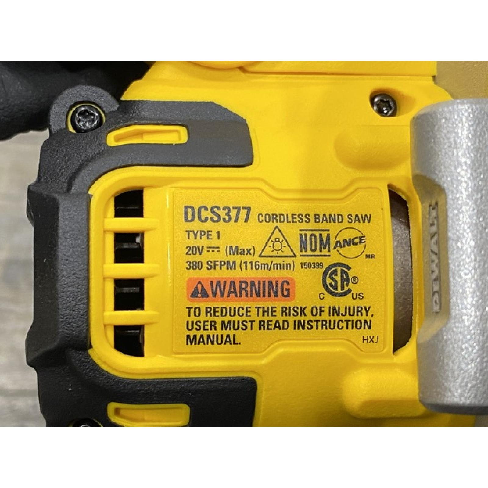 AS-IS DEWALT ATOMIC 20V MAX Cordless Brushless Compact 1-3/4 in. Bandsaw (Tool Only)