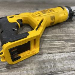 AS-IS DEWALT 20V MAX Cordless 18-Gauge Swivel Head Shears (Tool Only)