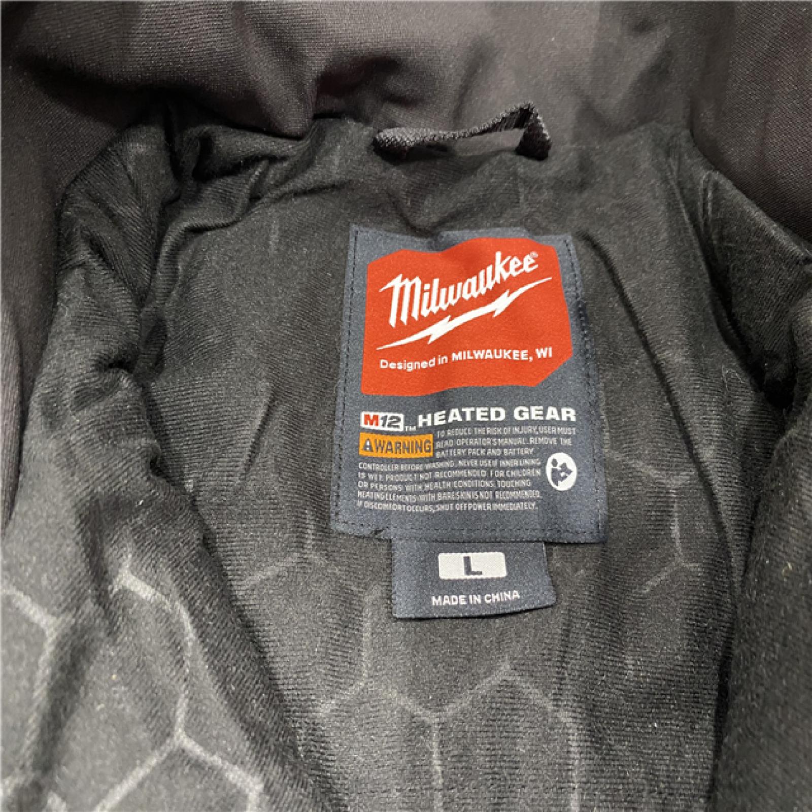AS-IS Milwaukee Men's Large 12-Volt Lithium-Ion Cordless Tough Shell Black Heated Jacket Kit
