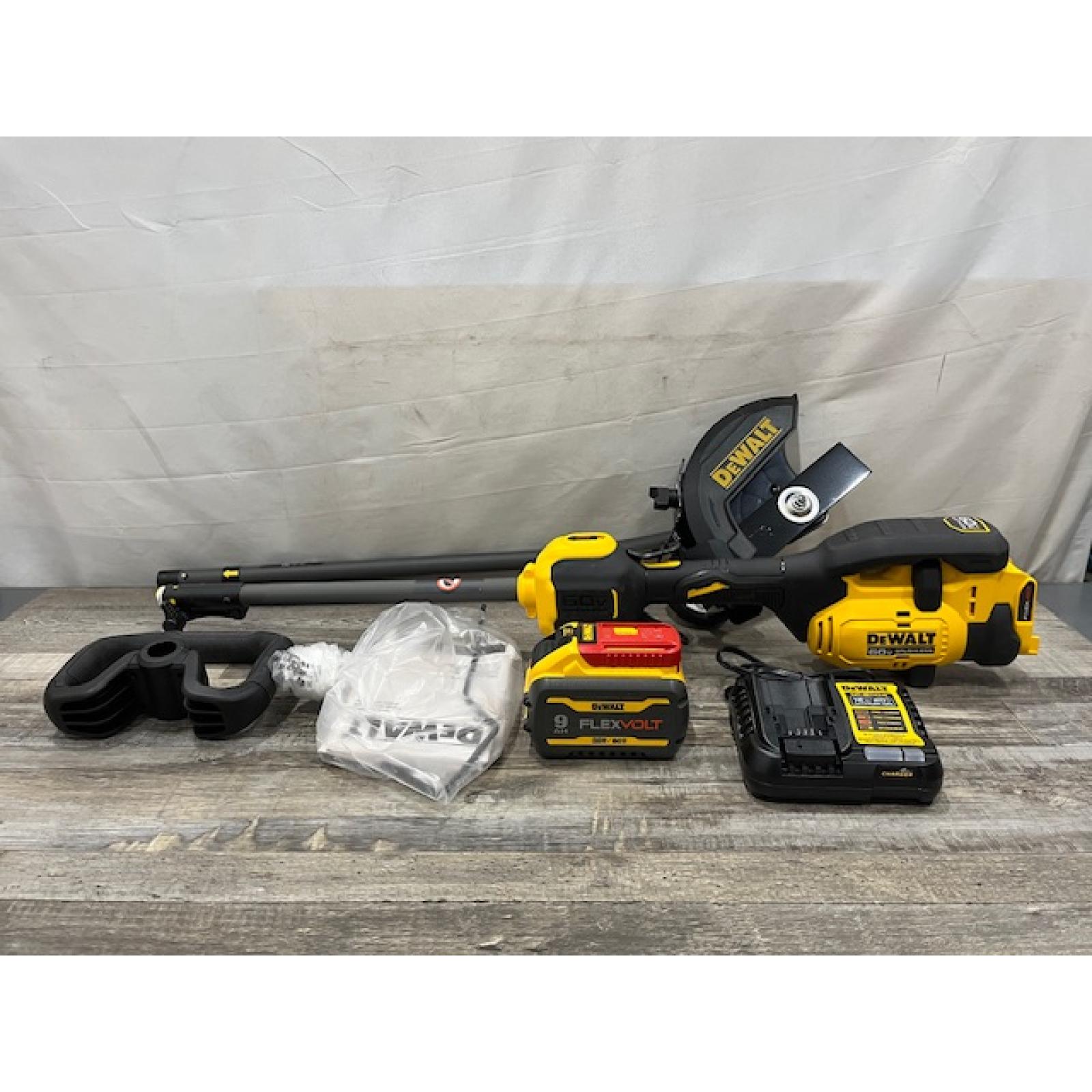 AS-IS DEWALT FLEXVOLT 60V MAX 7.5 in. Cordless Battery Powered Attachment Capable Edger Kit