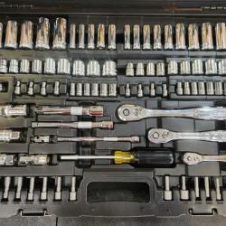 Phoenix NEW DEWALT 1/4 in.  3/8 in. and ½ in. Drive Polished Chrome Mechanics Tool Set (168-Piece)