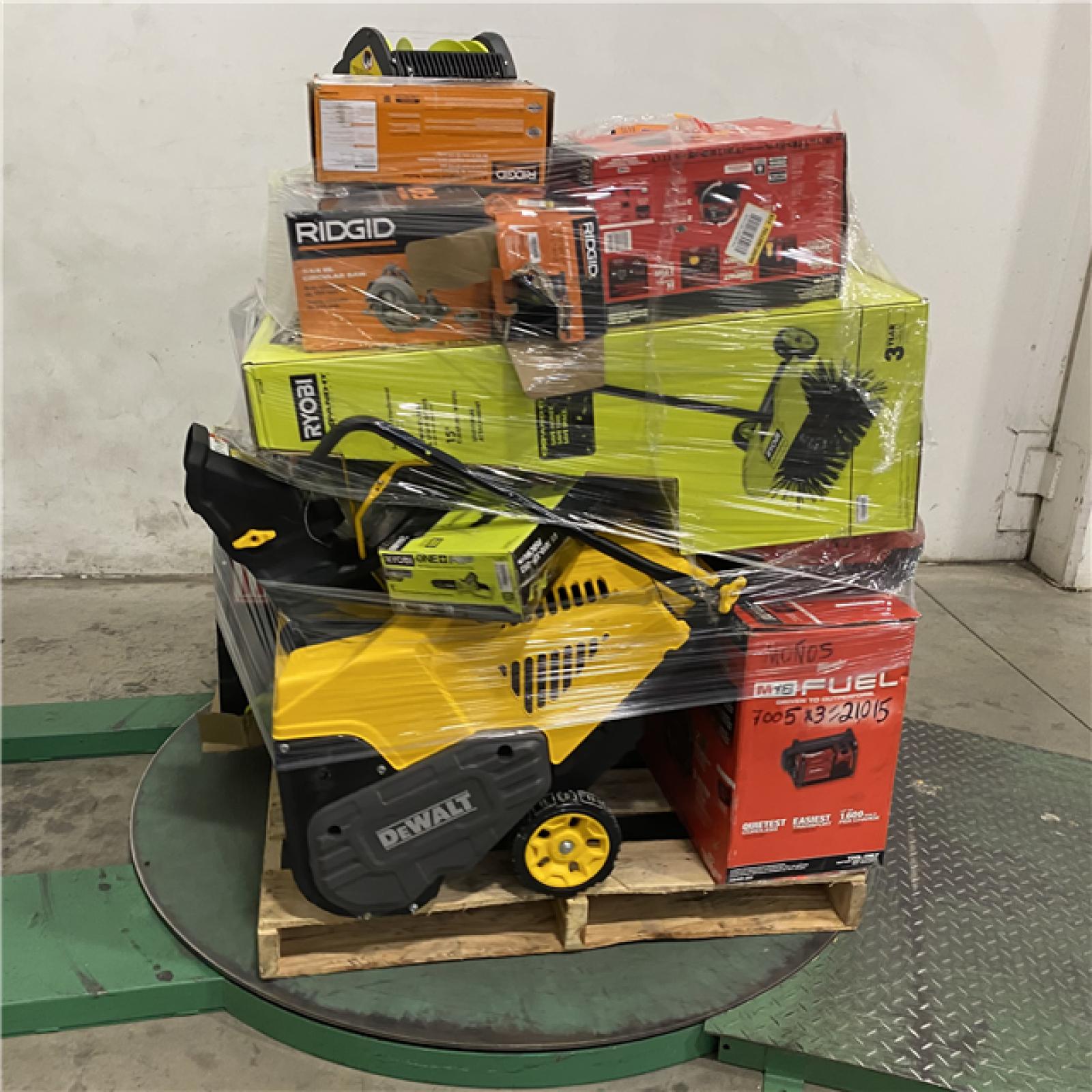 Dallas Location - As-Is Tool Pallet