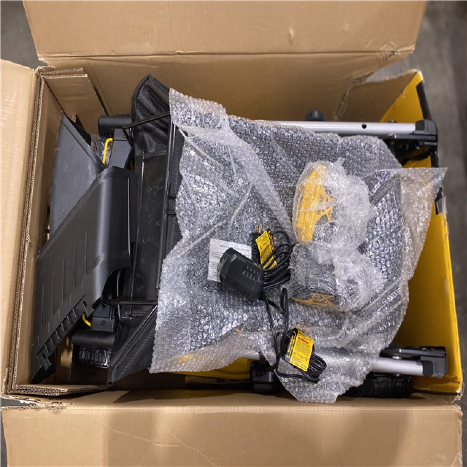 Dallas Location - As-Is DEWAL-2x20V MAX 21 in. Cordless Battery Powered Push Lawn Mower Kit with (2) 10 Ah Batteries and Chargers