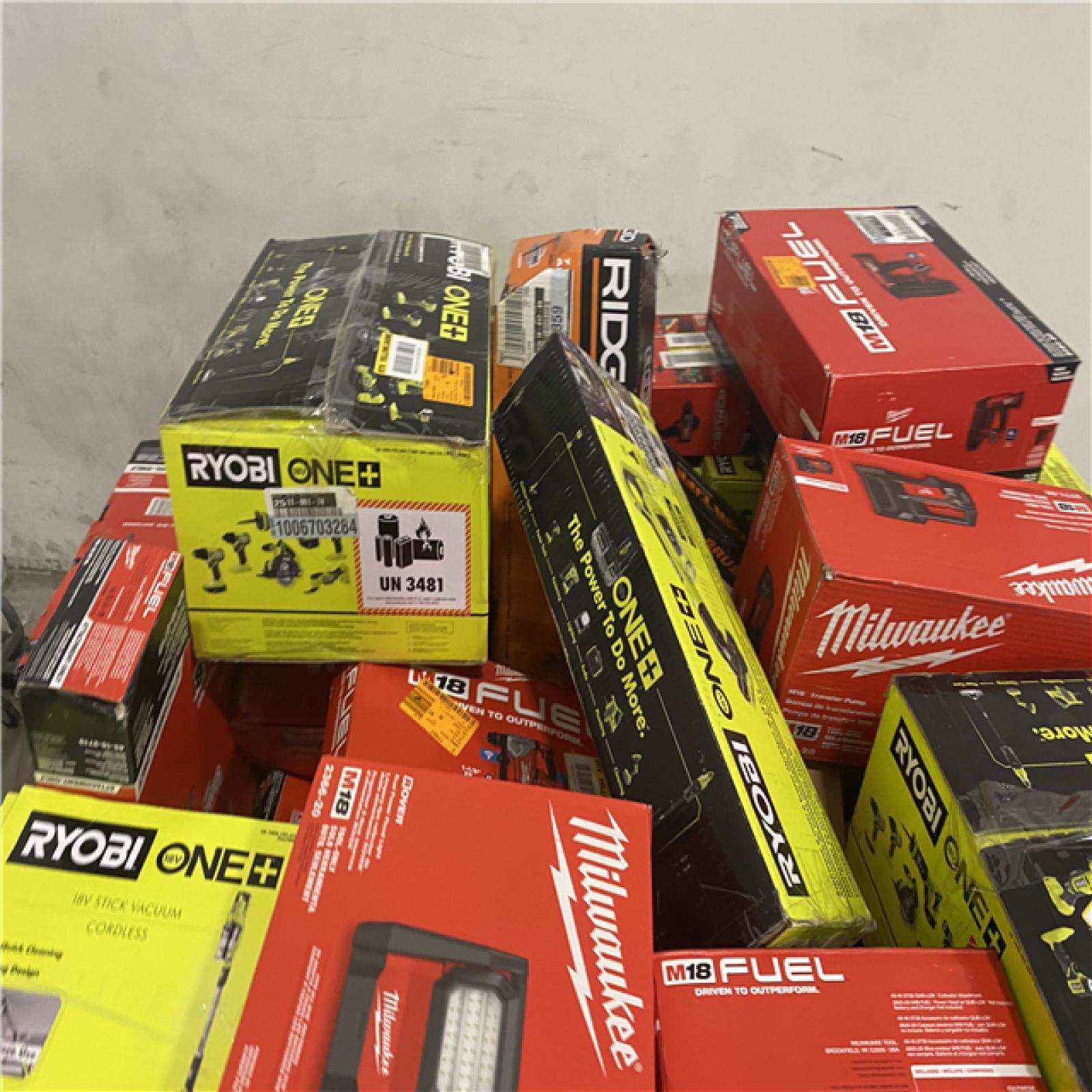 Dallas Location - As-Is Tool Pallet