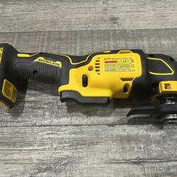 AS-IS DEWALT ATOMIC 20V MAX Cordless Brushless Oscillating Multi Tool Kit