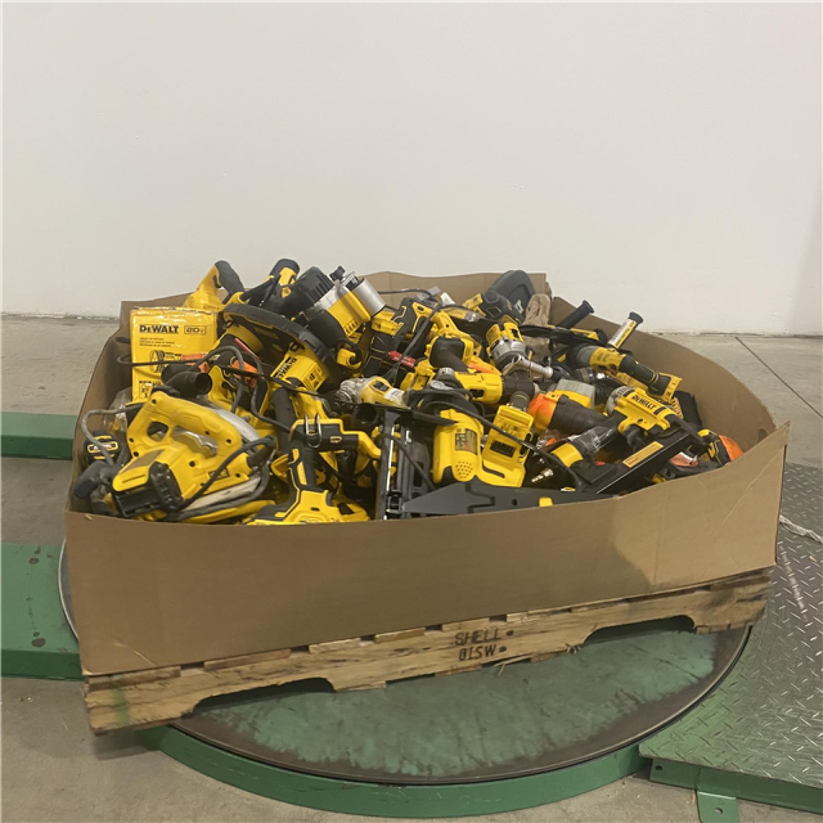Dallas Location - As-Is DEWALT Tool Pallet