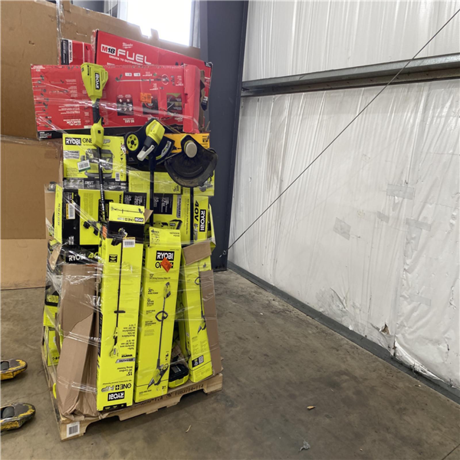 Houston Location AS IS - Tool Pallet