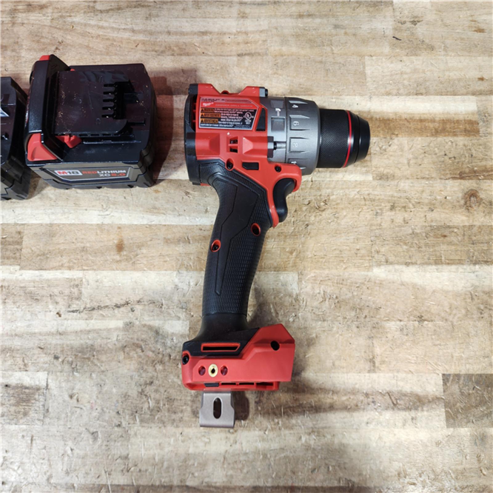 HOUSTON LOCATION - AS - IS Milwaukee FUEL 18V Lithium-Ion Brushless Cordless 1/2 in. Hammer Drill Driver Kit