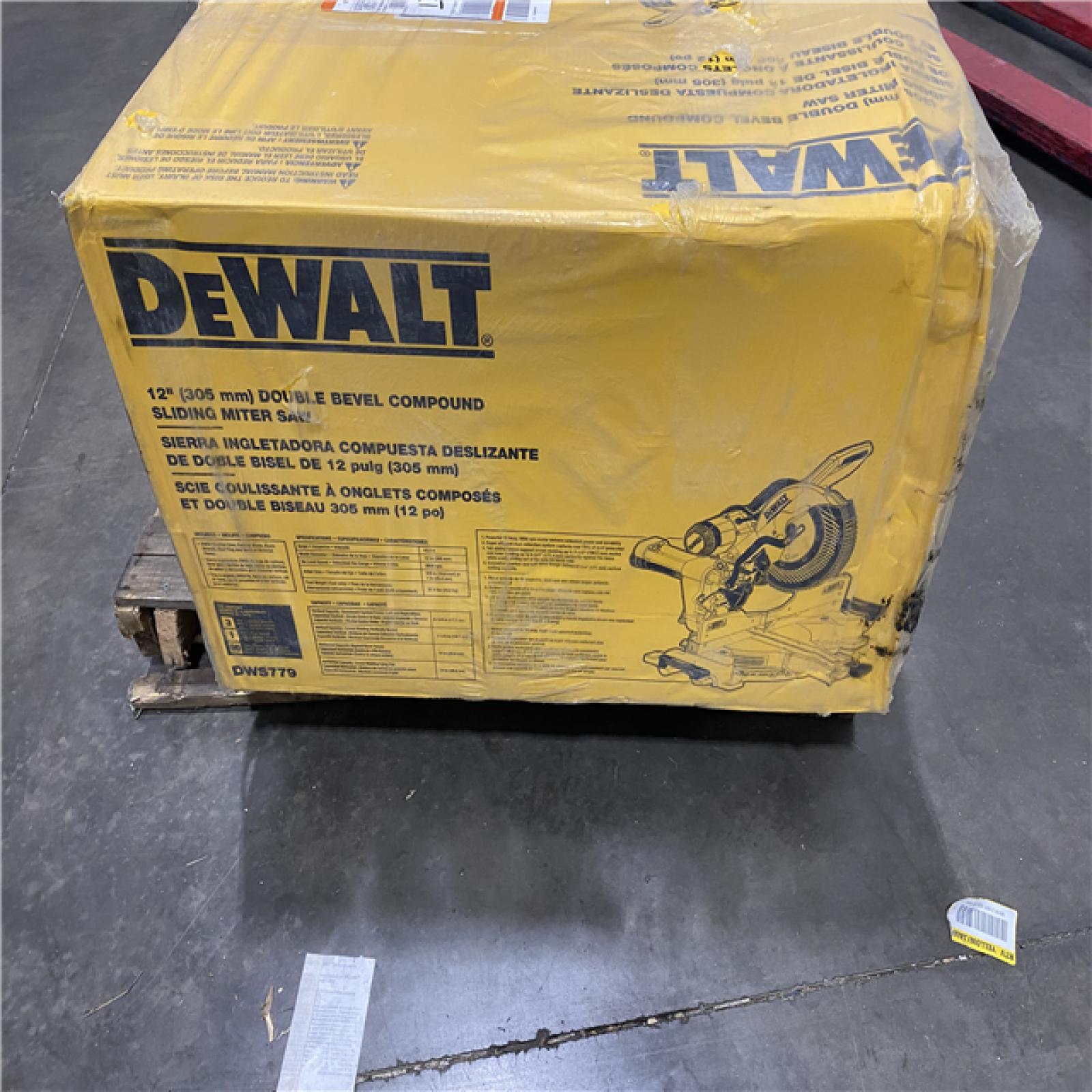 NEW- DeWalt 15 Amps 12 in. Corded Dual-Bevel Sliding Compound Miter Saw