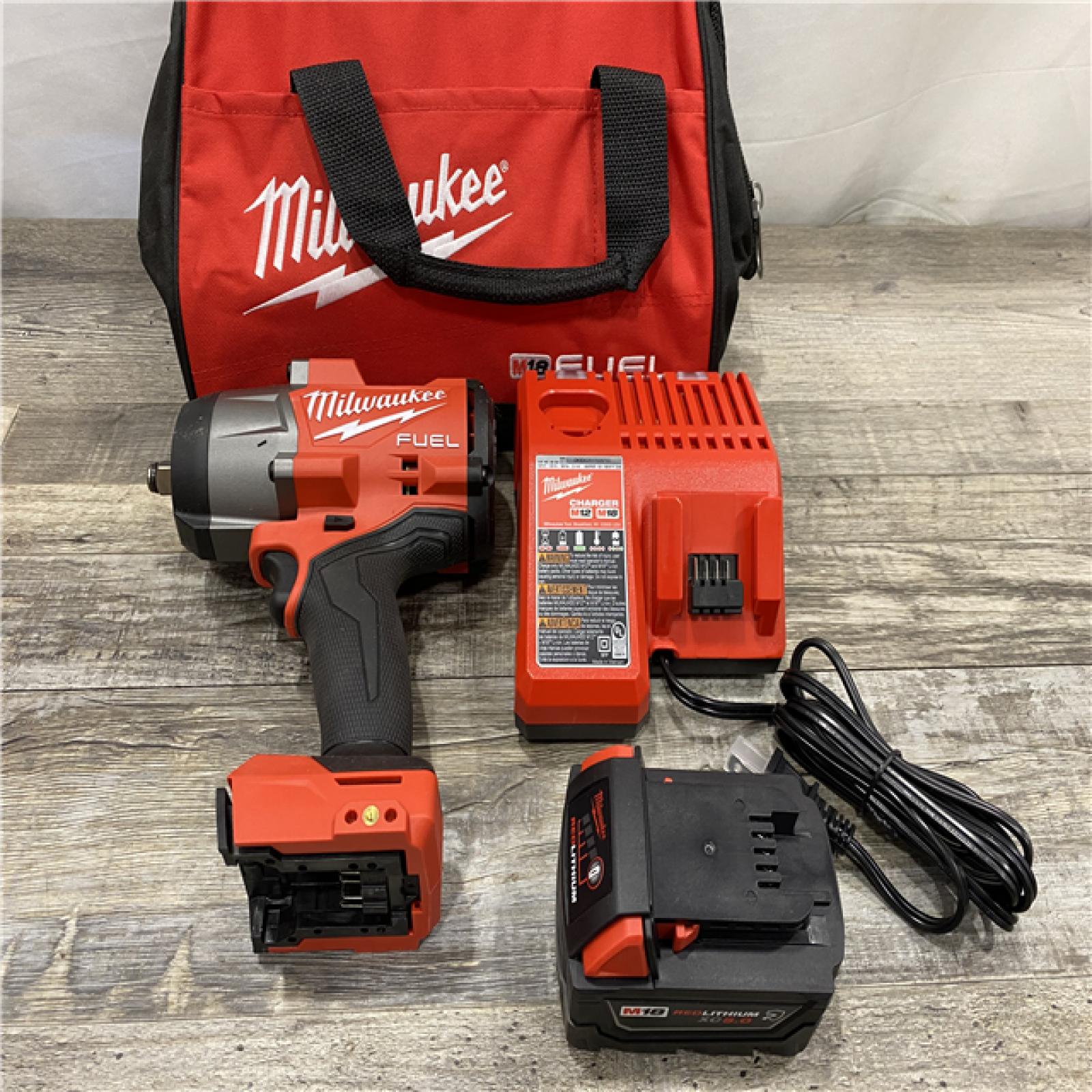 AS-IS Milwaukee FUEL 18V Lithium-Ion Brushless Cordless 1/2 in. Impact Wrench w/Friction Ring Kit