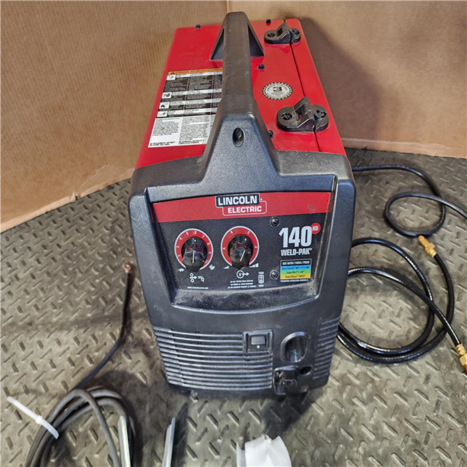 HOUSTON LOCATION - AS-IS Lincoln Electric Weld-Pak 140HD Wire Feed Welder