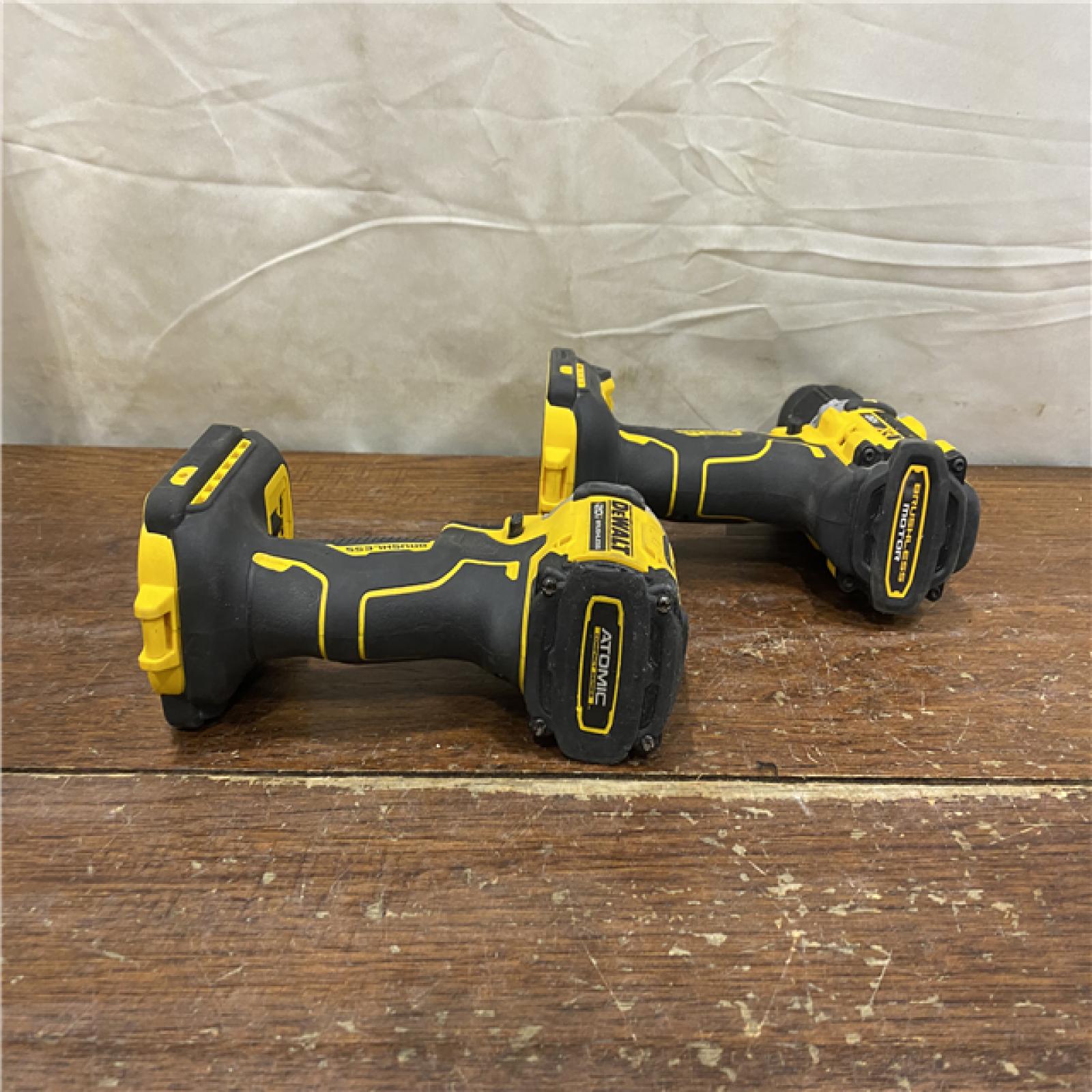 AS-IS DEWALT 20V MAX XR Hammer Drill and ATOMIC Impact Driver 2 Tool Cordless Combo Kit with (2) 4.0Ah Batteries, Charger, and Bag