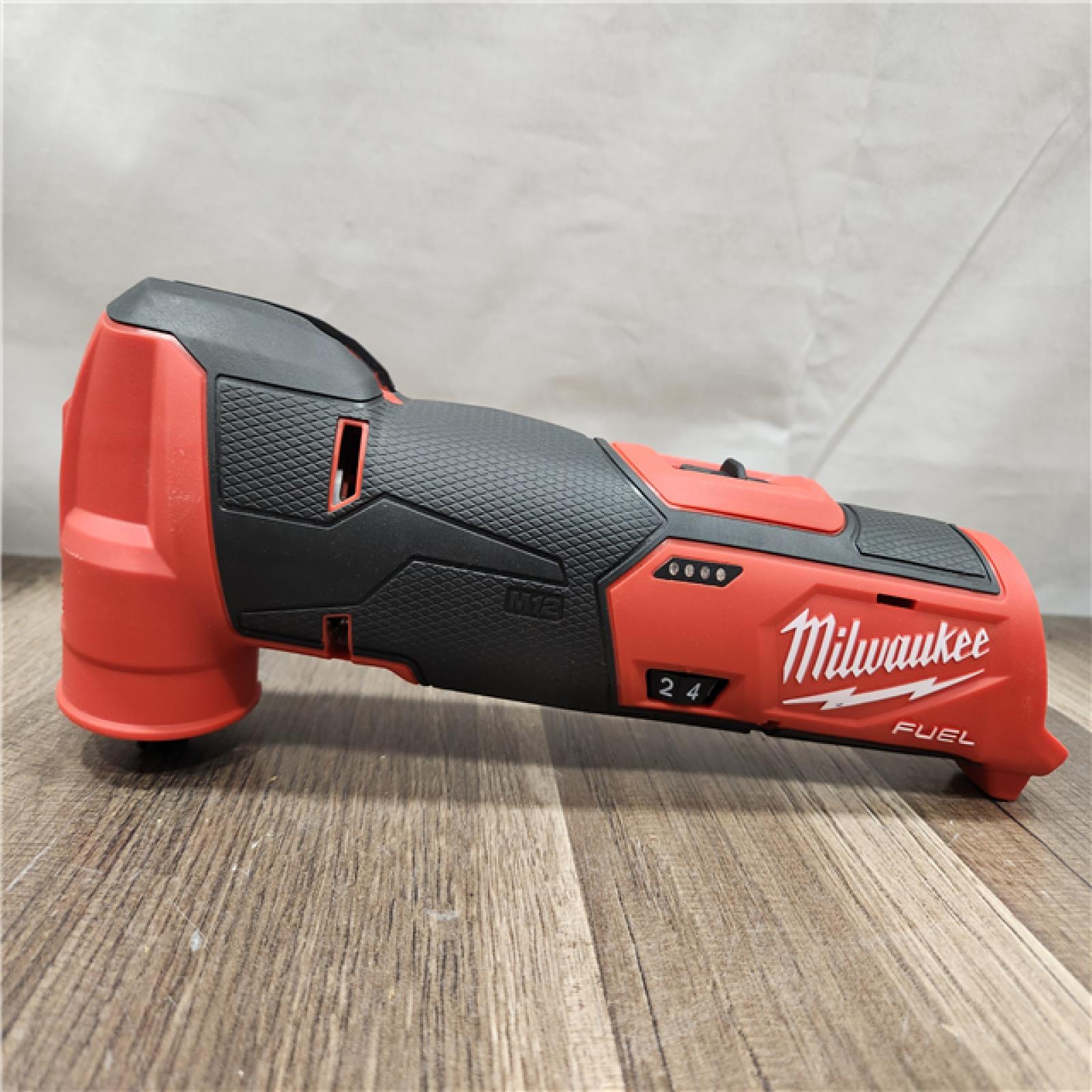 AS-IS- Milwaukee M12 FUEL 12-Volt Lithium-Ion Cordless Oscillating Multi-Tool (Tool-Only)