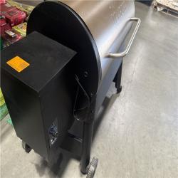 CALIFORNIA AS-IS TRAEGER WOOD FIRED PELLET GRILL HOME IMPROVEMENT