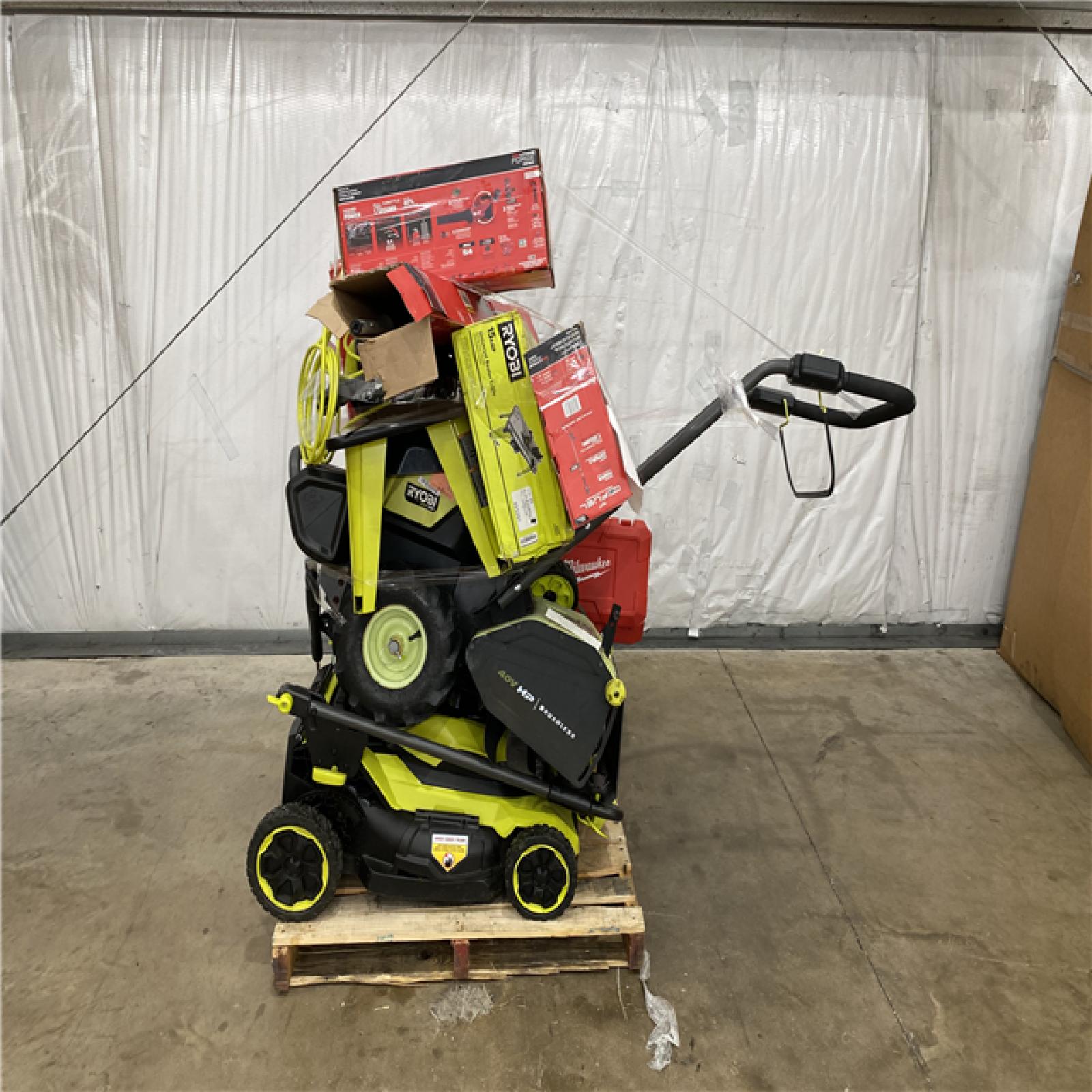 Houston Location AS IS - Tool Pallet