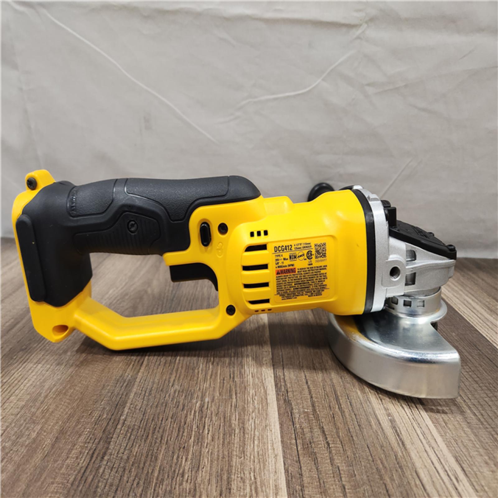 AS-IS- DEWALT 20V MAX Cordless 4.5 in. - 5 in. Angle Grinder (Tool Only)