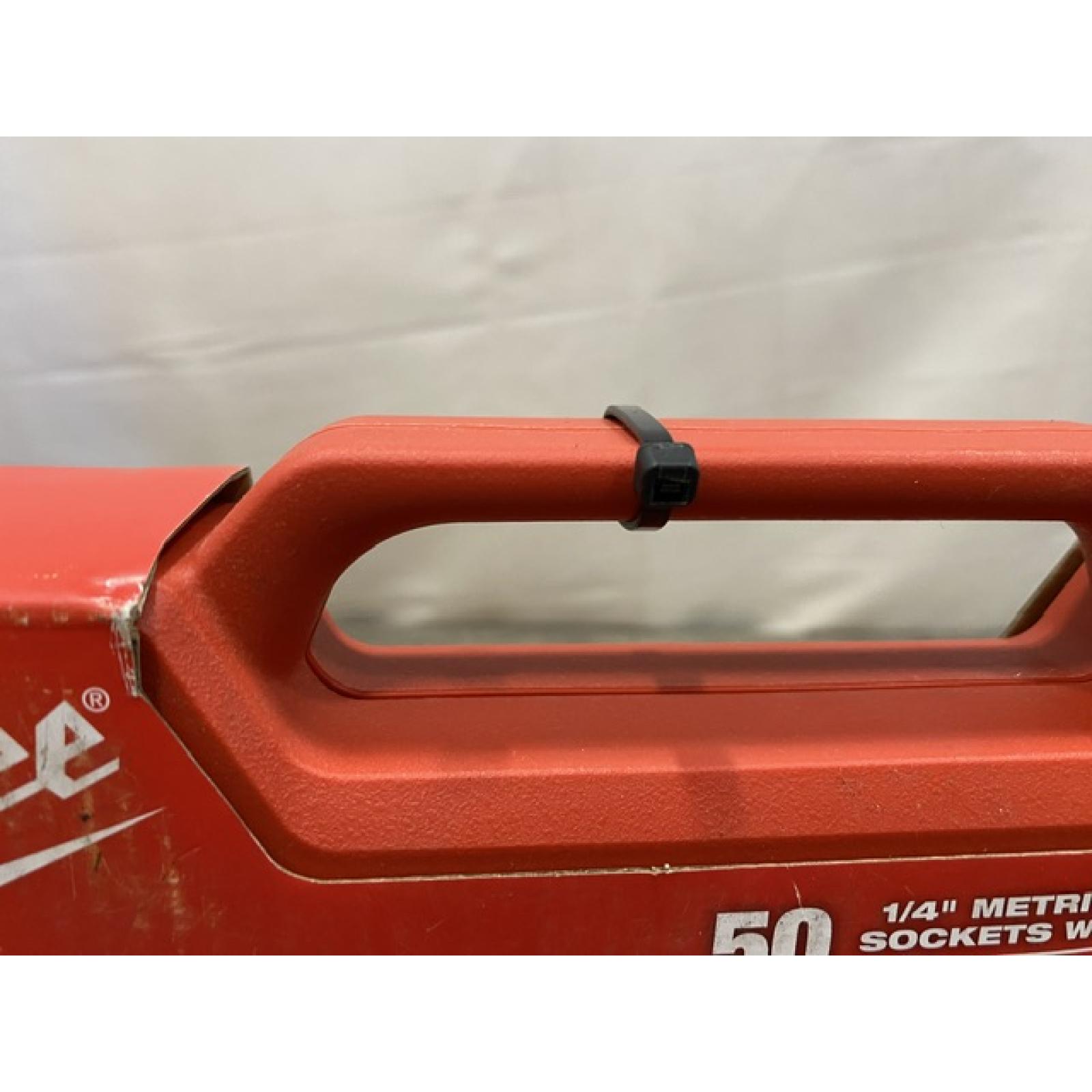 NEW - Milwaukee 1/4 in. Drive SAE/Metric Ratchet and Socket Mechanics Tool Set (50-Piece)