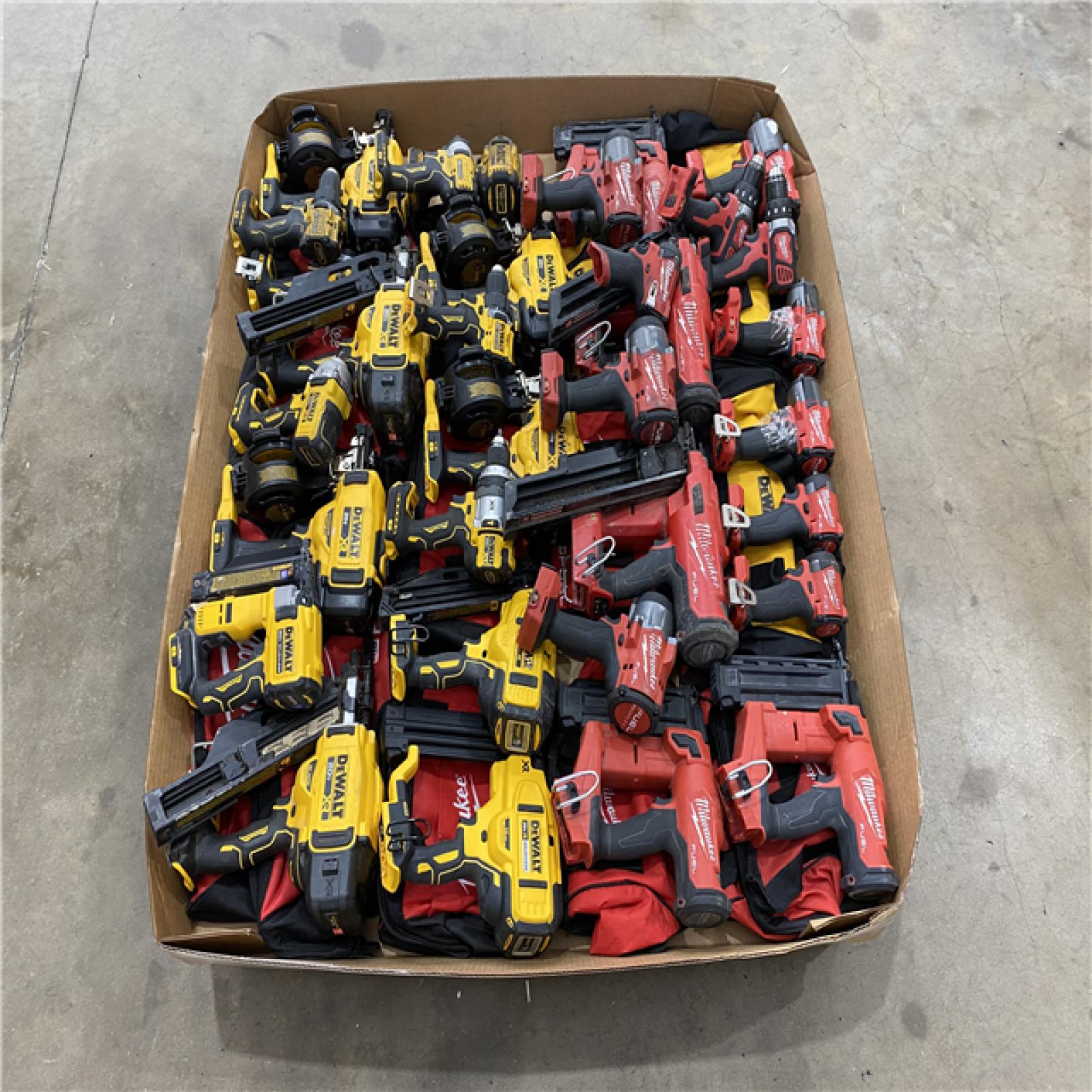Houston Location AS IS - Tool Pallet