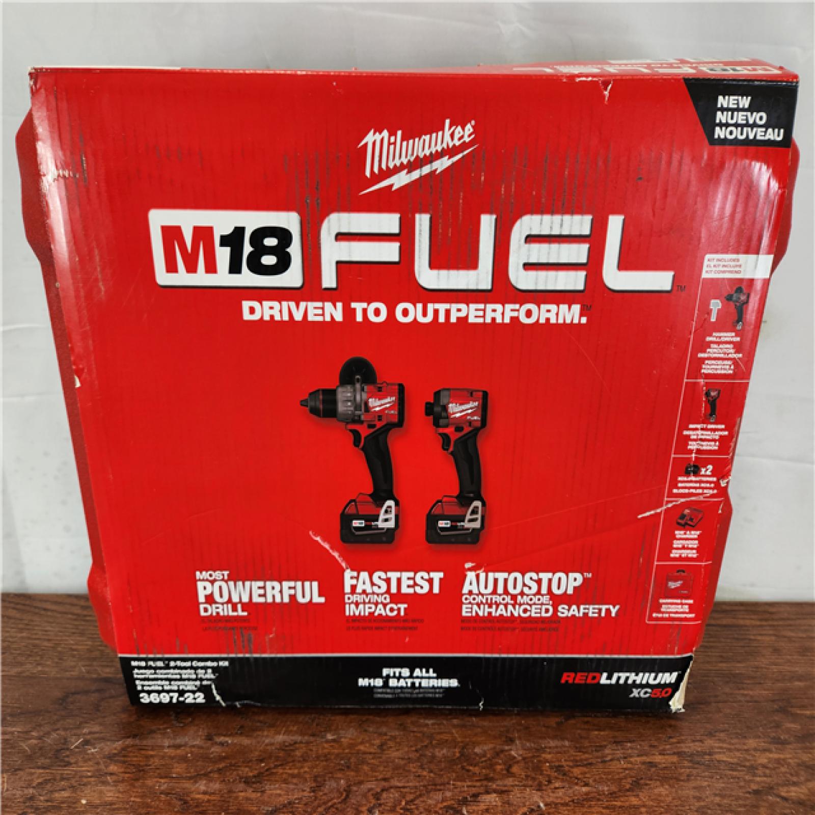 NEW! Milwaukee M18 FUEL Brushless Cordless (2 Tool) Combo Kit