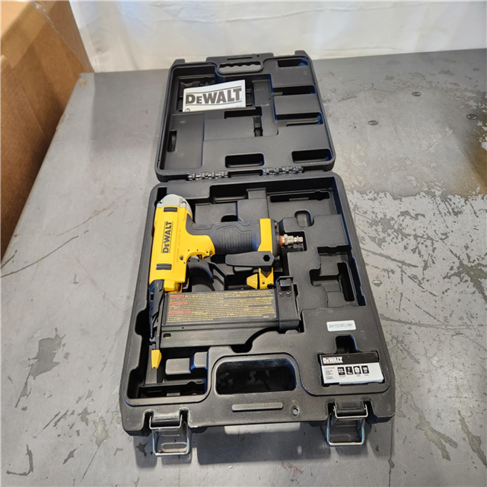AS-IS- Dewalt-DWFP2350K 23 GA Pin Nailer