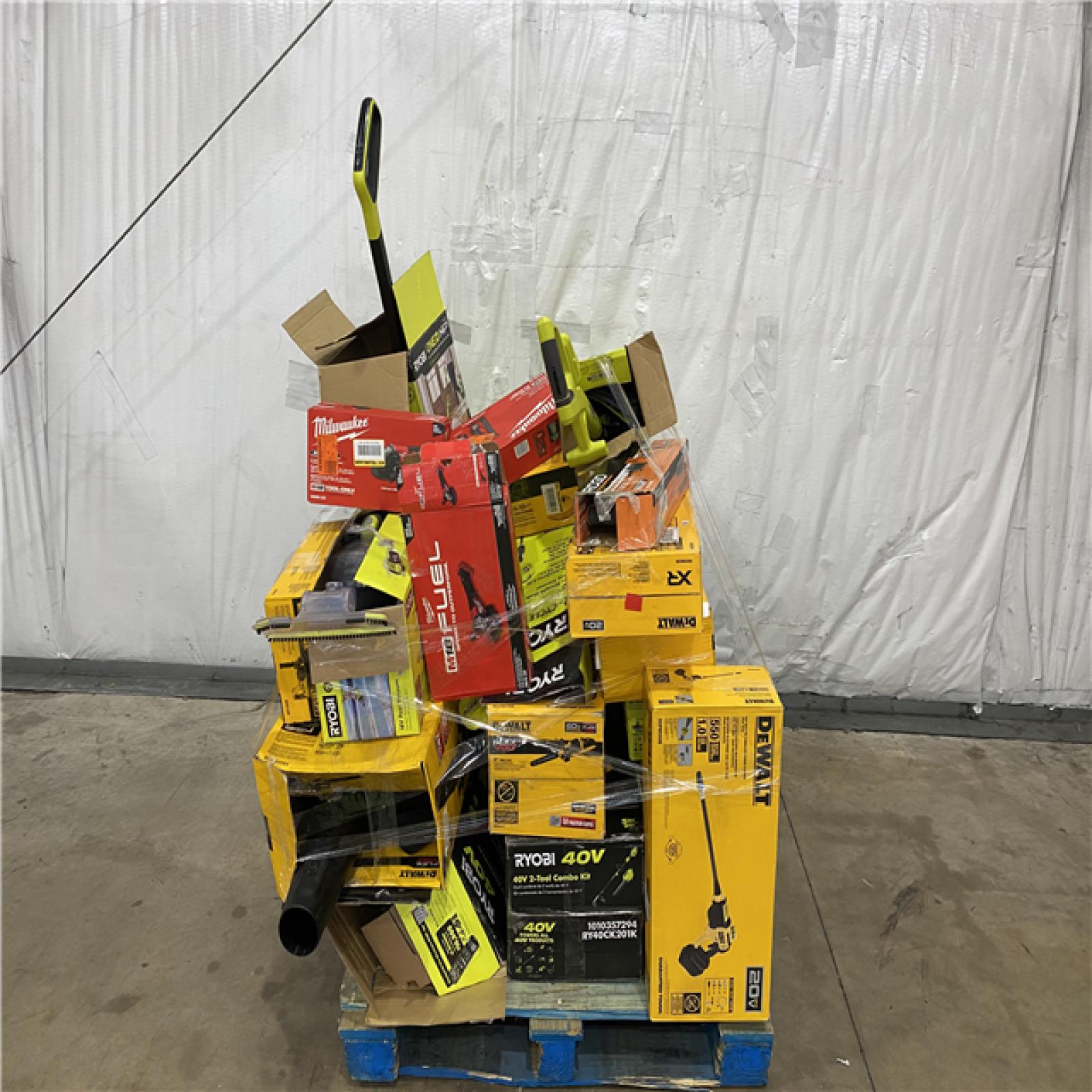 Houston Location AS IS - Tool Pallet