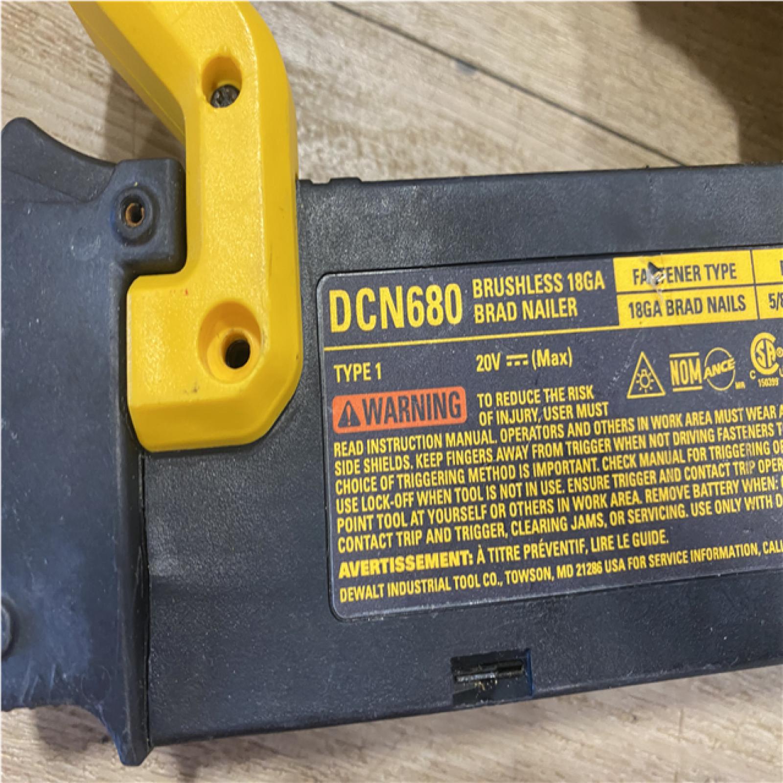 AS-IS DEWALT 20V MAX XR 18 Gauge Cordless Brad Nailer (Tool Only)