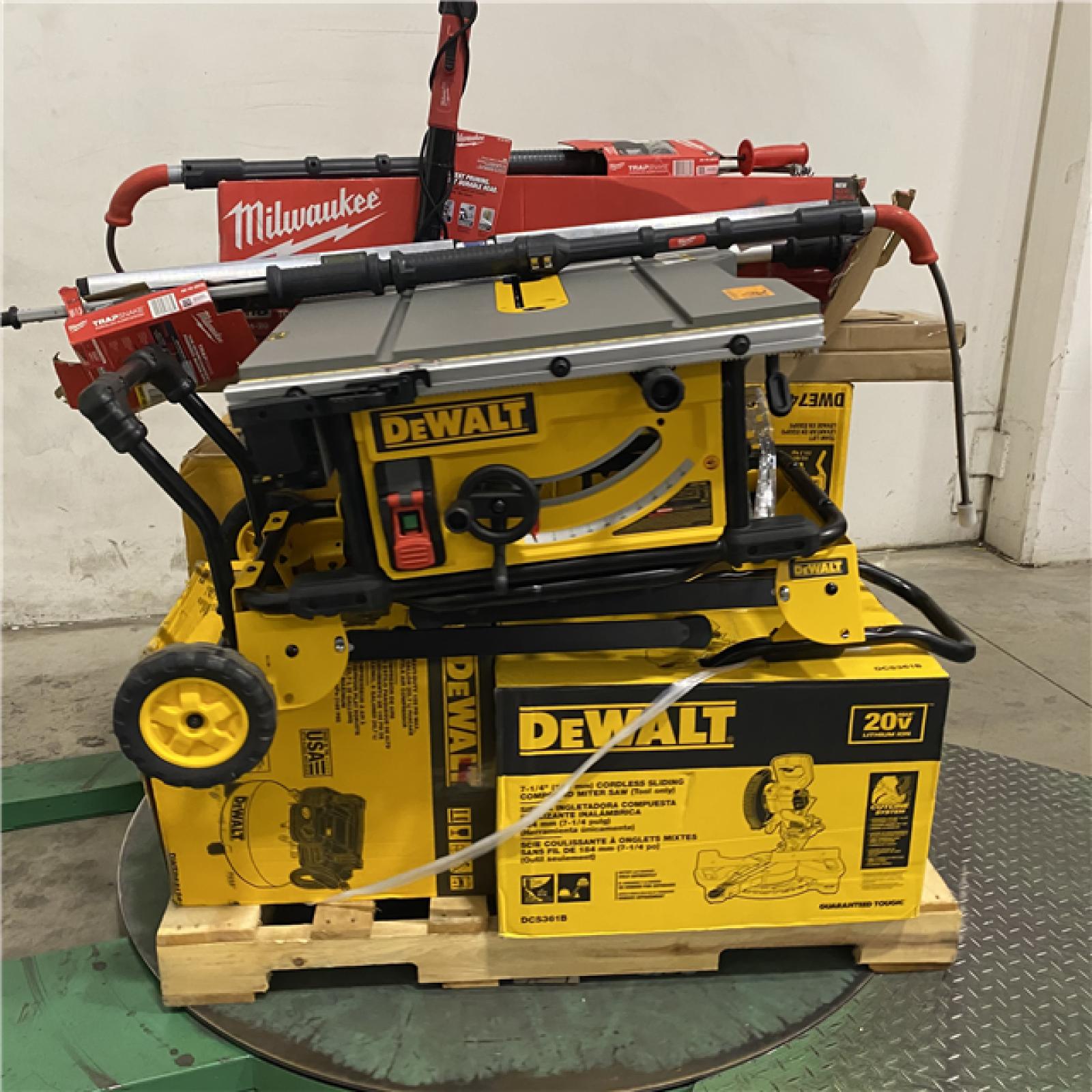 DALLAS LOCATION -AS-IS TOOL PALLET