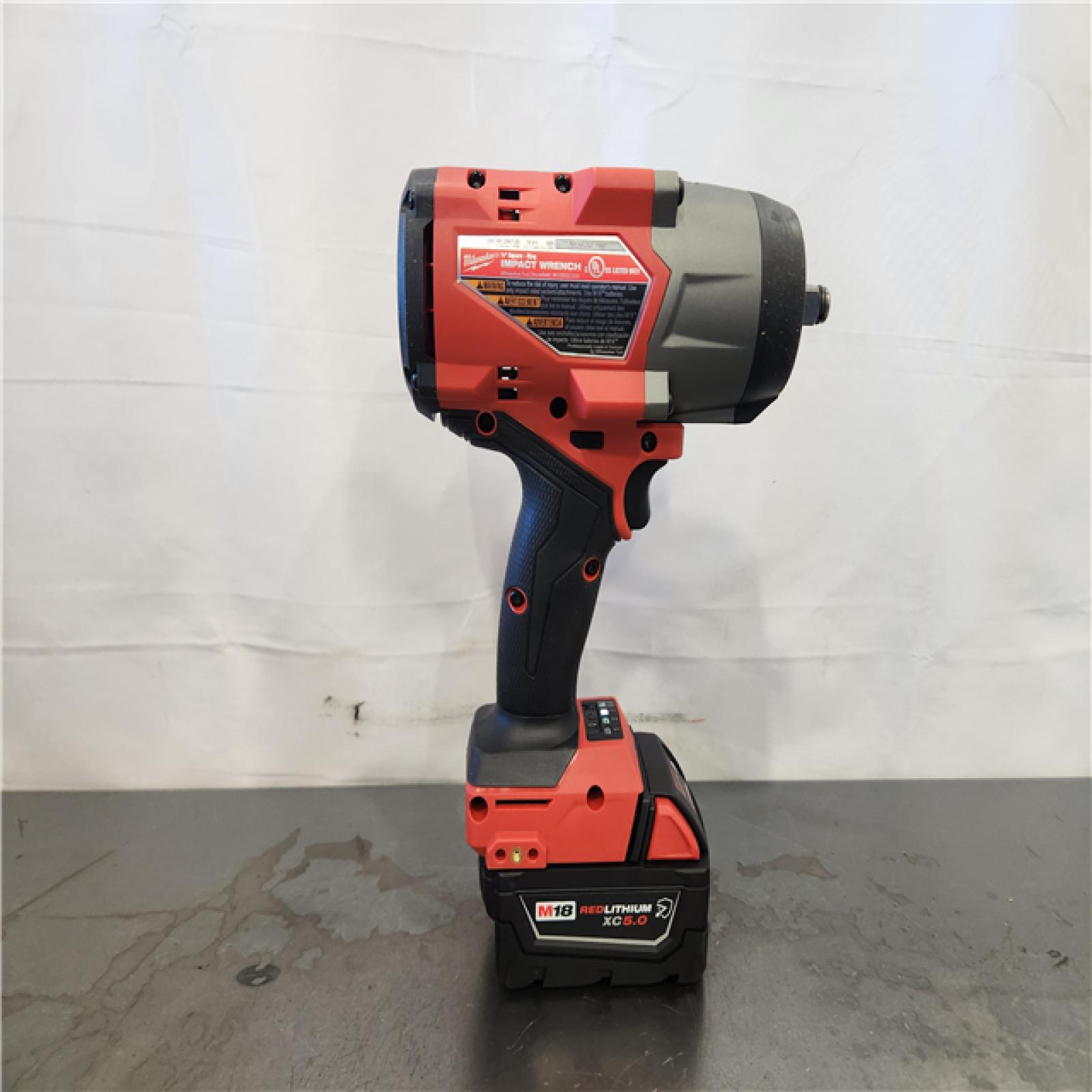AS-IS- Milwaukee FUEL 18V Lithium-Ion Brushless Cordless 1/2 in. Impact Wrench w/Friction Ring Kit