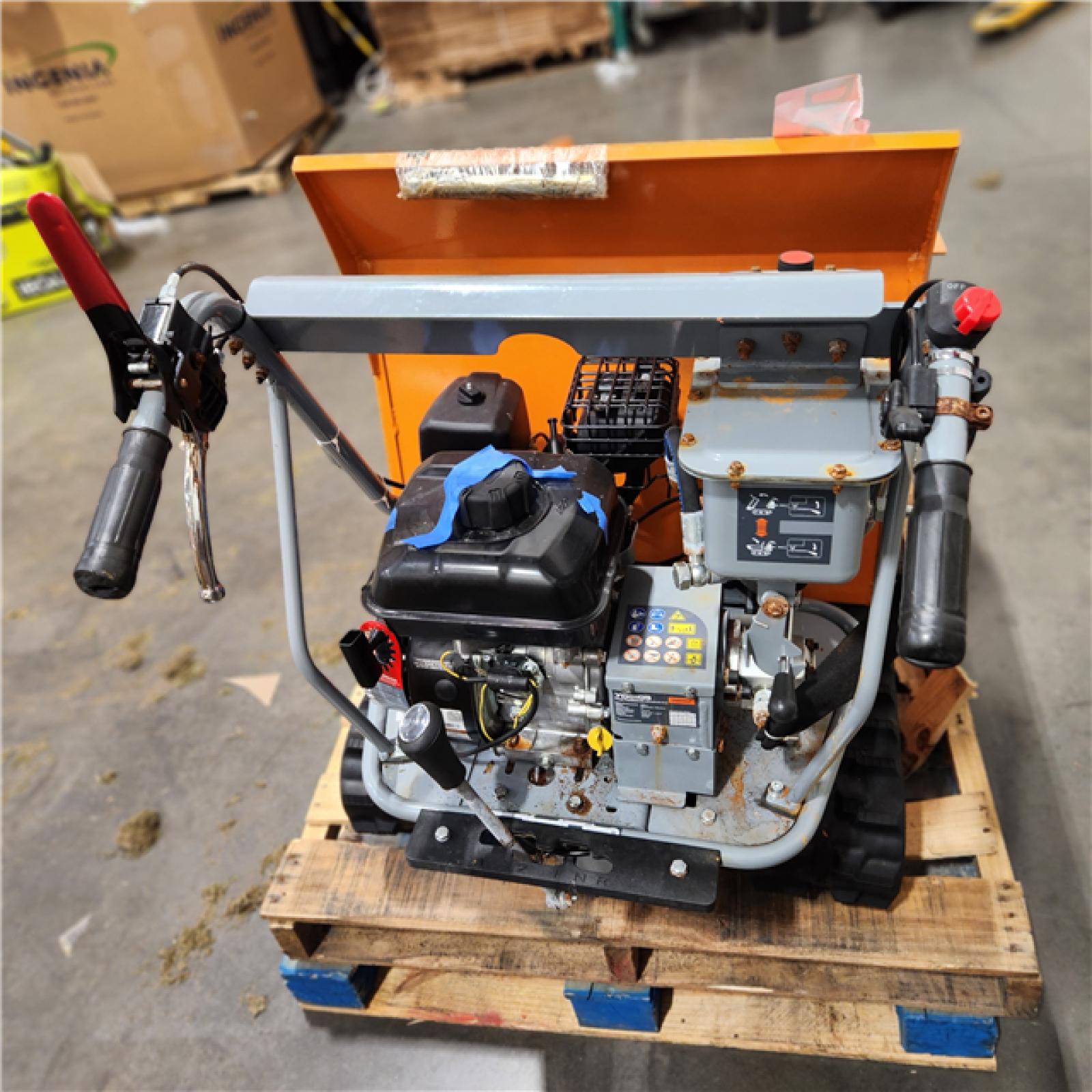 Dallas Location AsIs YARDMAX YD8105 Track Barrow Briggs CR950, 6.5