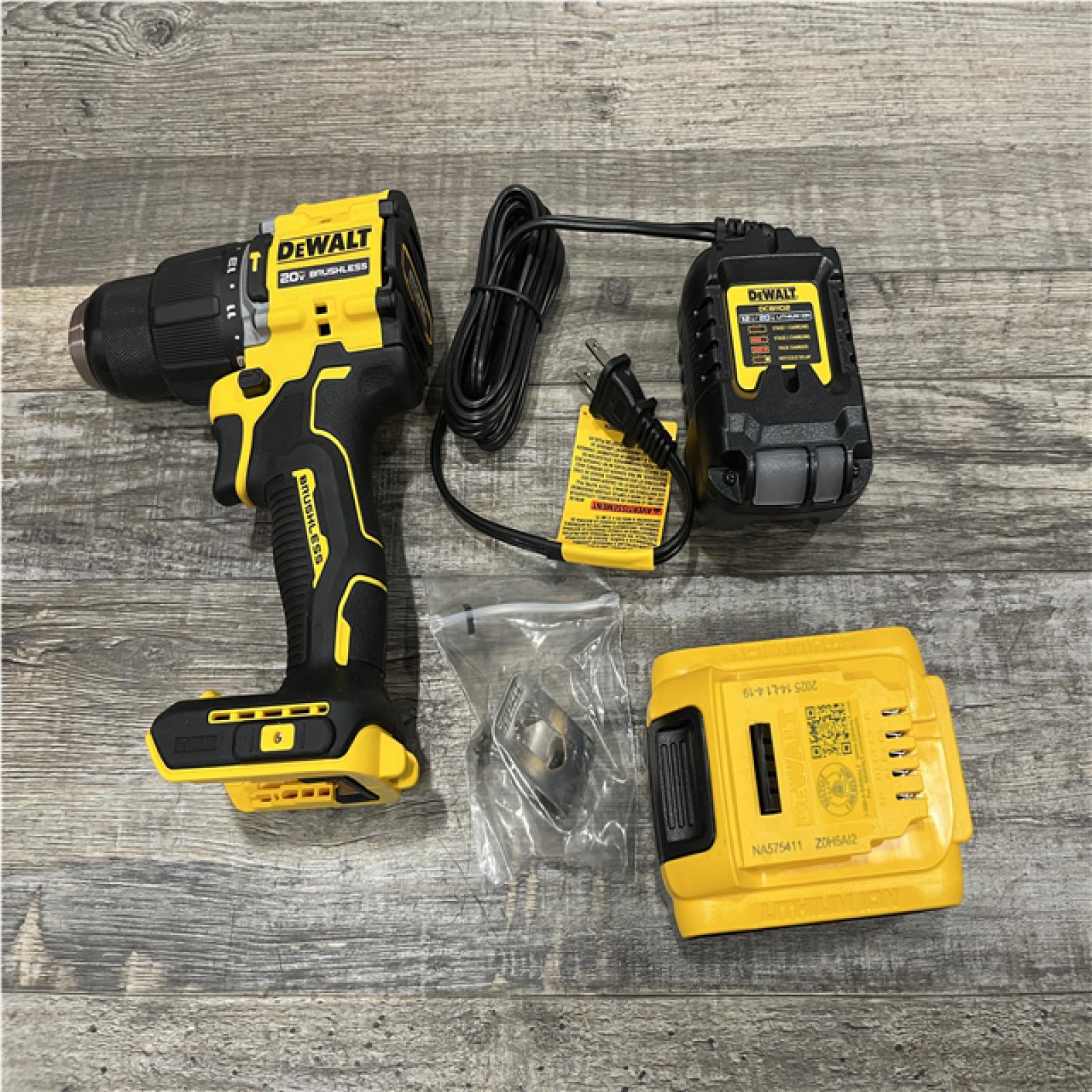 AS-IS DEWALT ATOMIC 20V Lithium-Ion Cordless 1/2 in. Hammer Drill Kit
