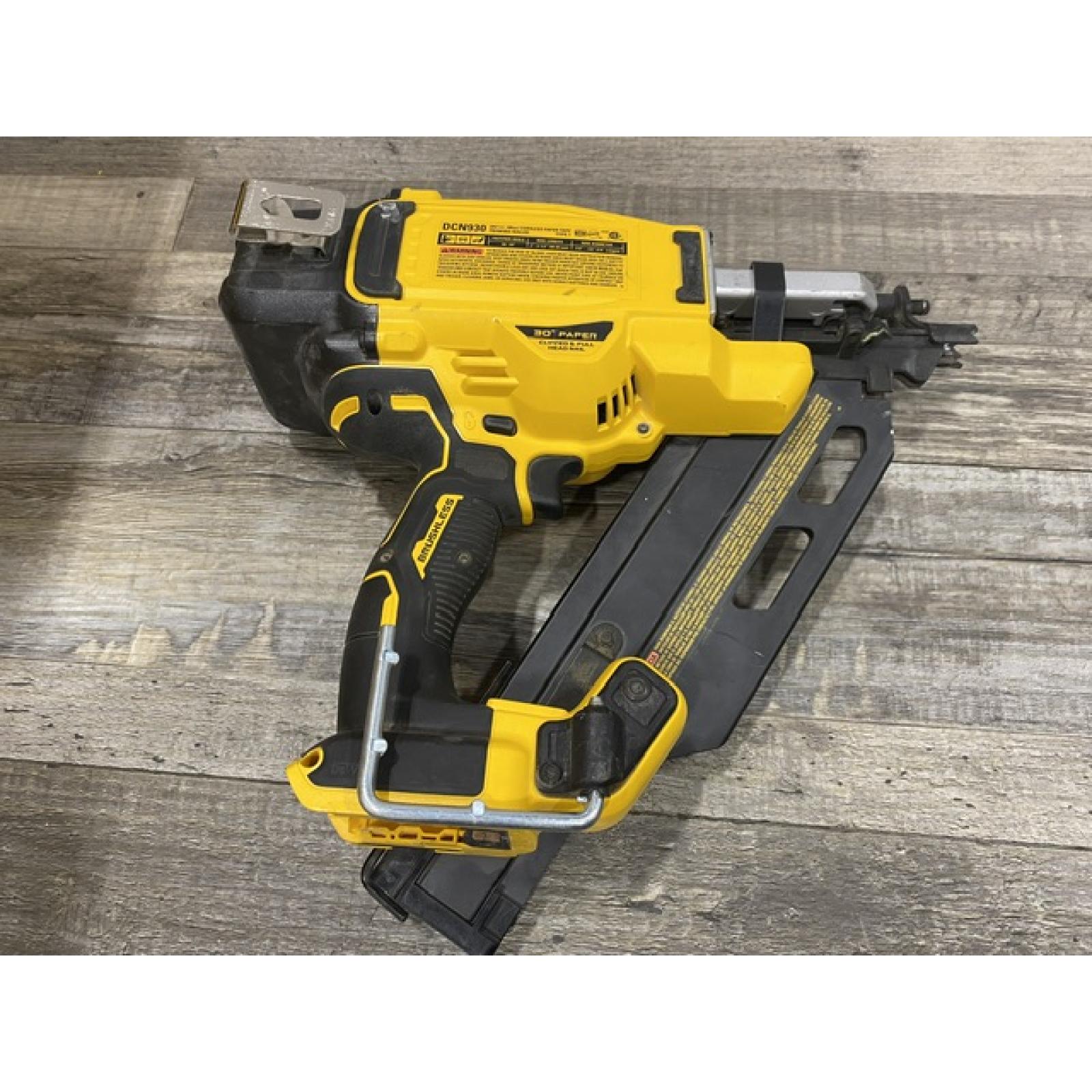 AS-IS DEWALT 20V 30 Degree Cordless Framing Nailer (Tool-Only)
