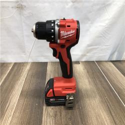 AS-IS Milwaukee 18V Lithium-Ion Brushless Cordless 1/2 in. Compact Drill/Driver with kit