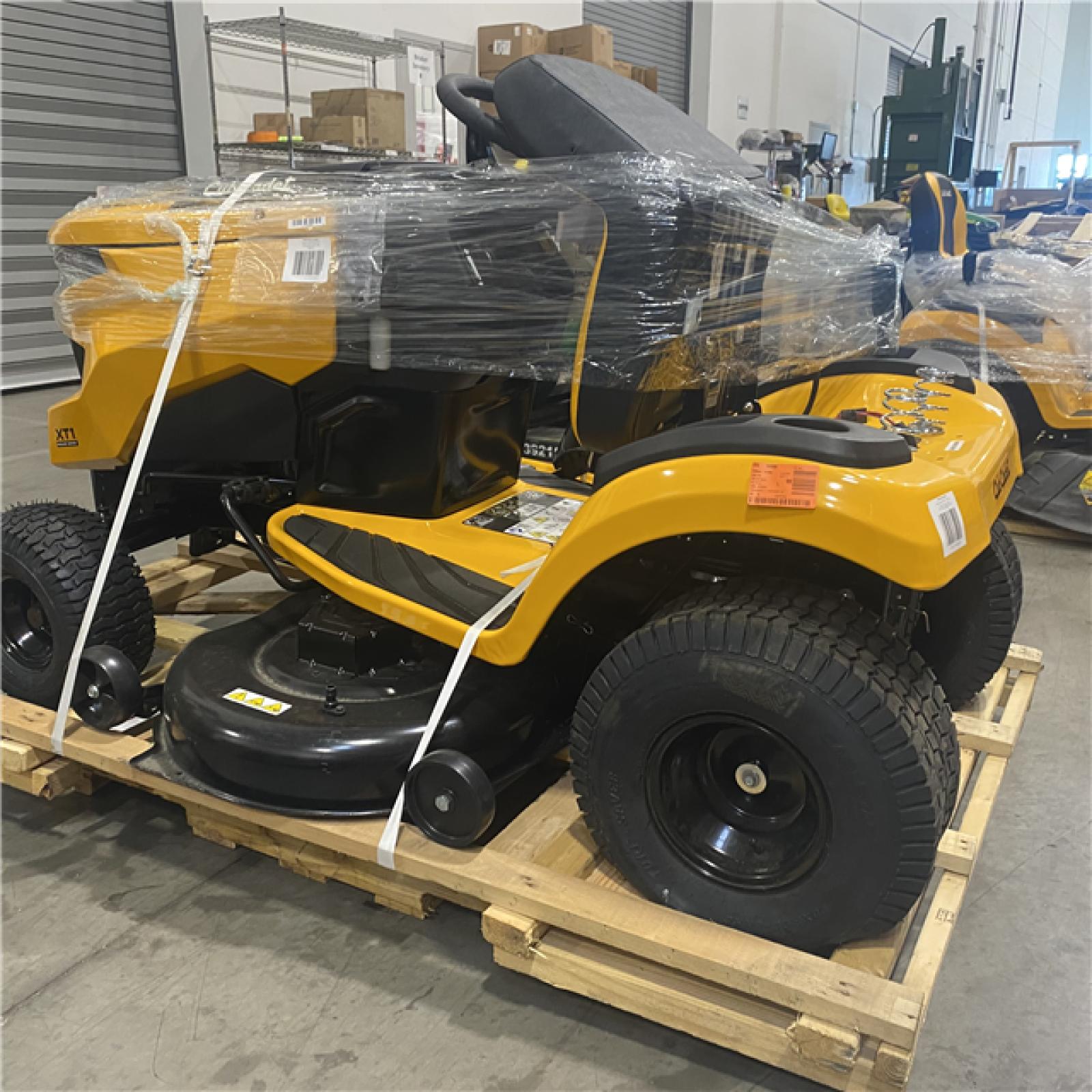 Dallas Location - As-Is Cub Cadet XT1 Enduro LT 46 in. 22 HP Gas Riding Lawn Tractor